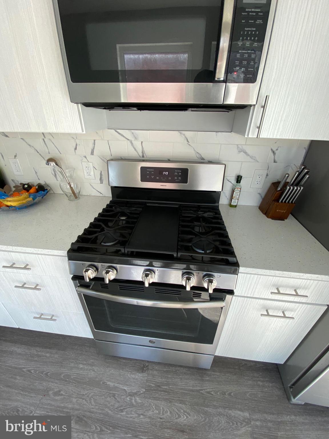 FRANCISVILLE - Residential Lease