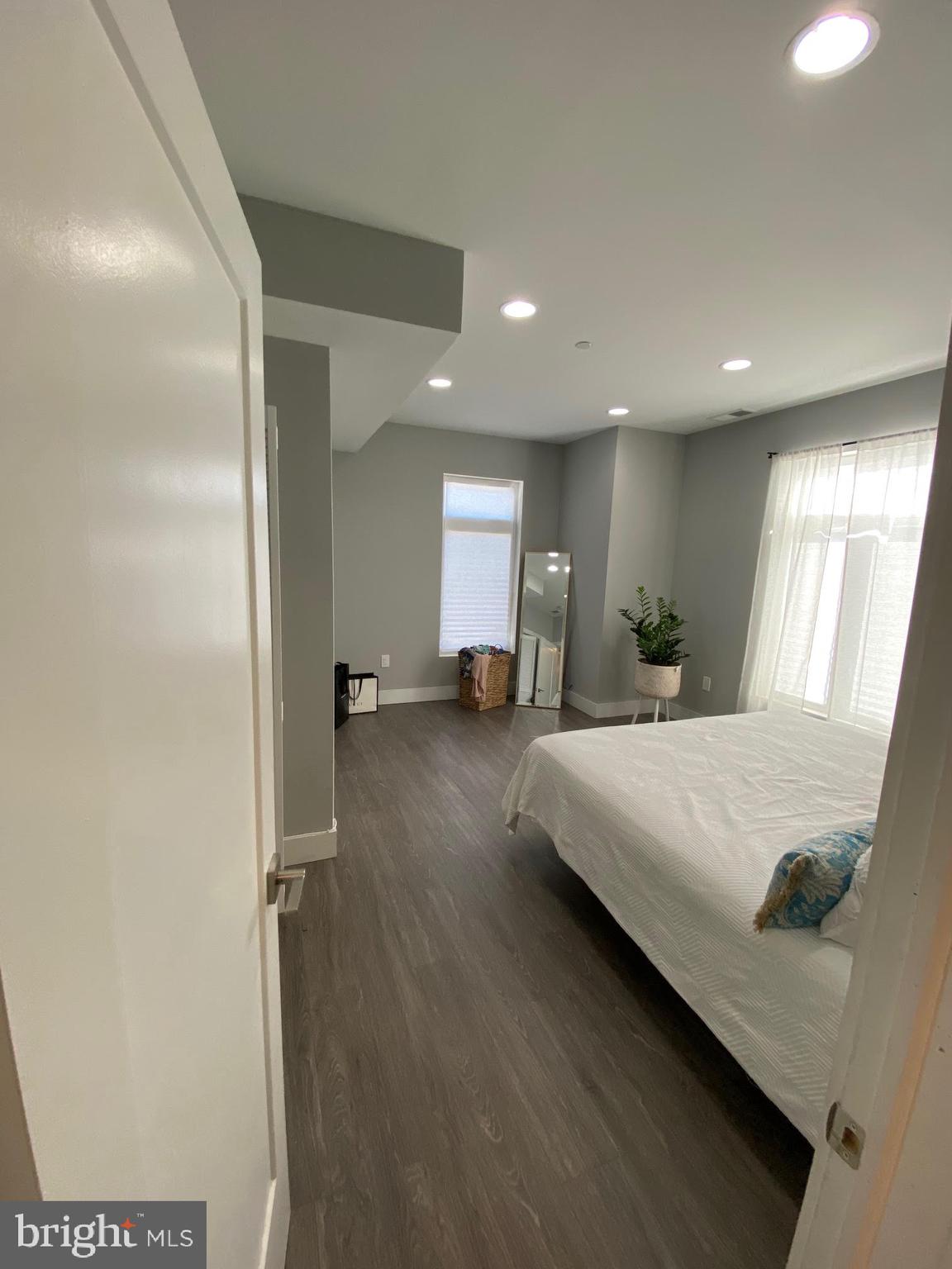 FRANCISVILLE - Residential Lease