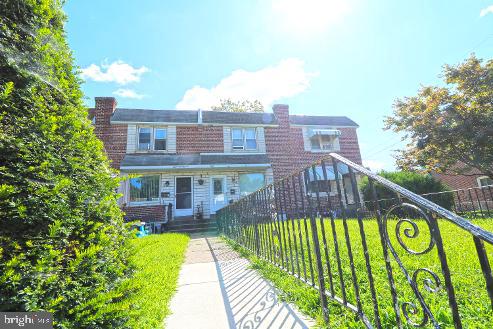 877 TAYLOR DRIVE
