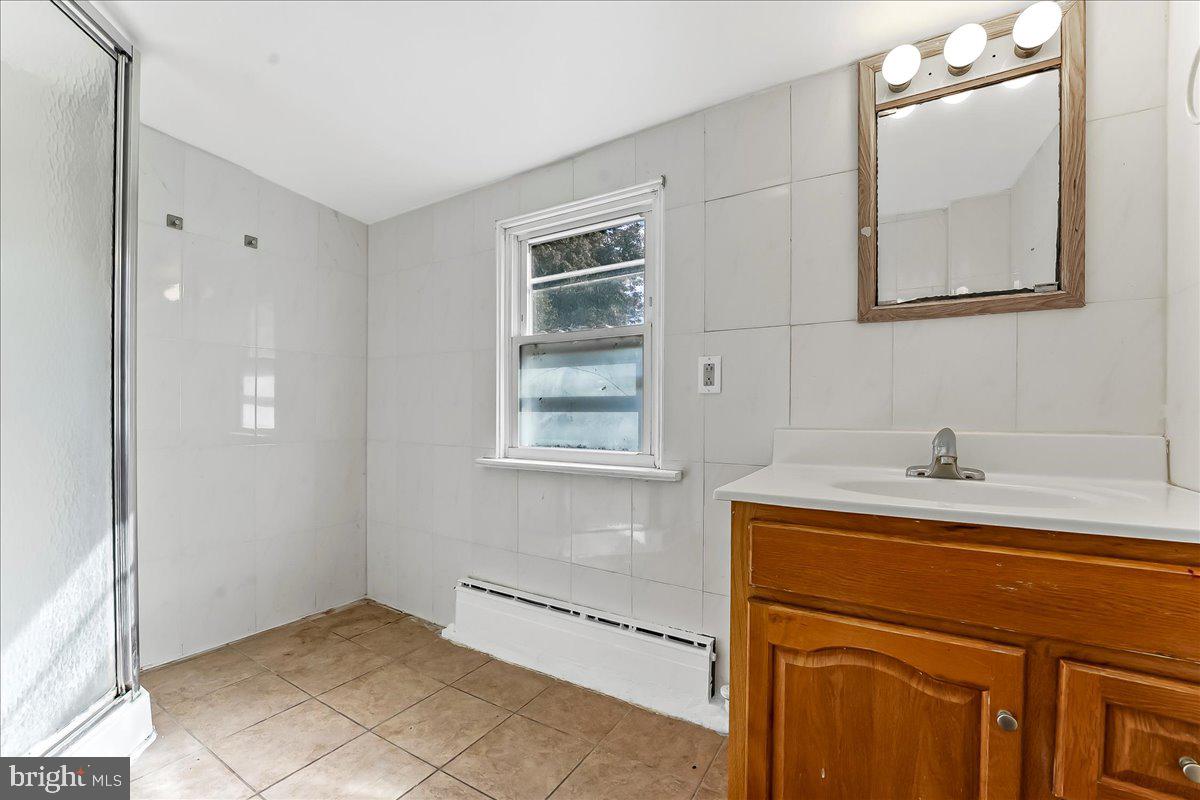 BELMONT HILLS - Residential