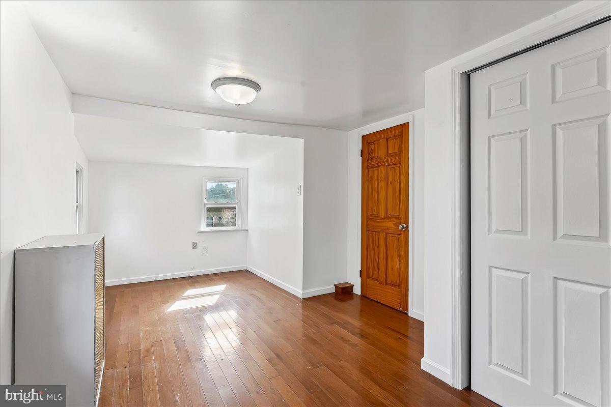 BELMONT HILLS - Residential