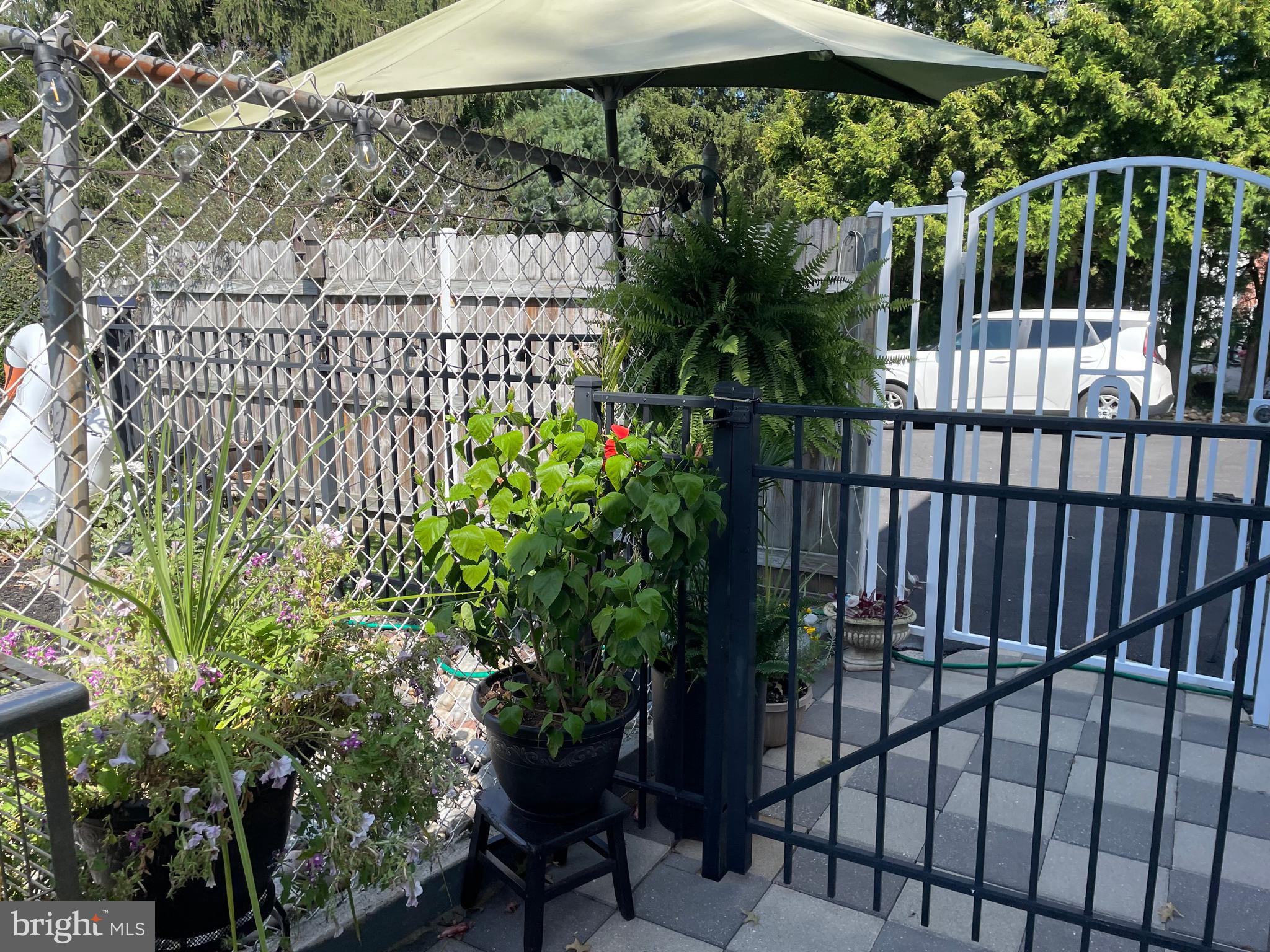 EDGEWOOD PARK - Residential