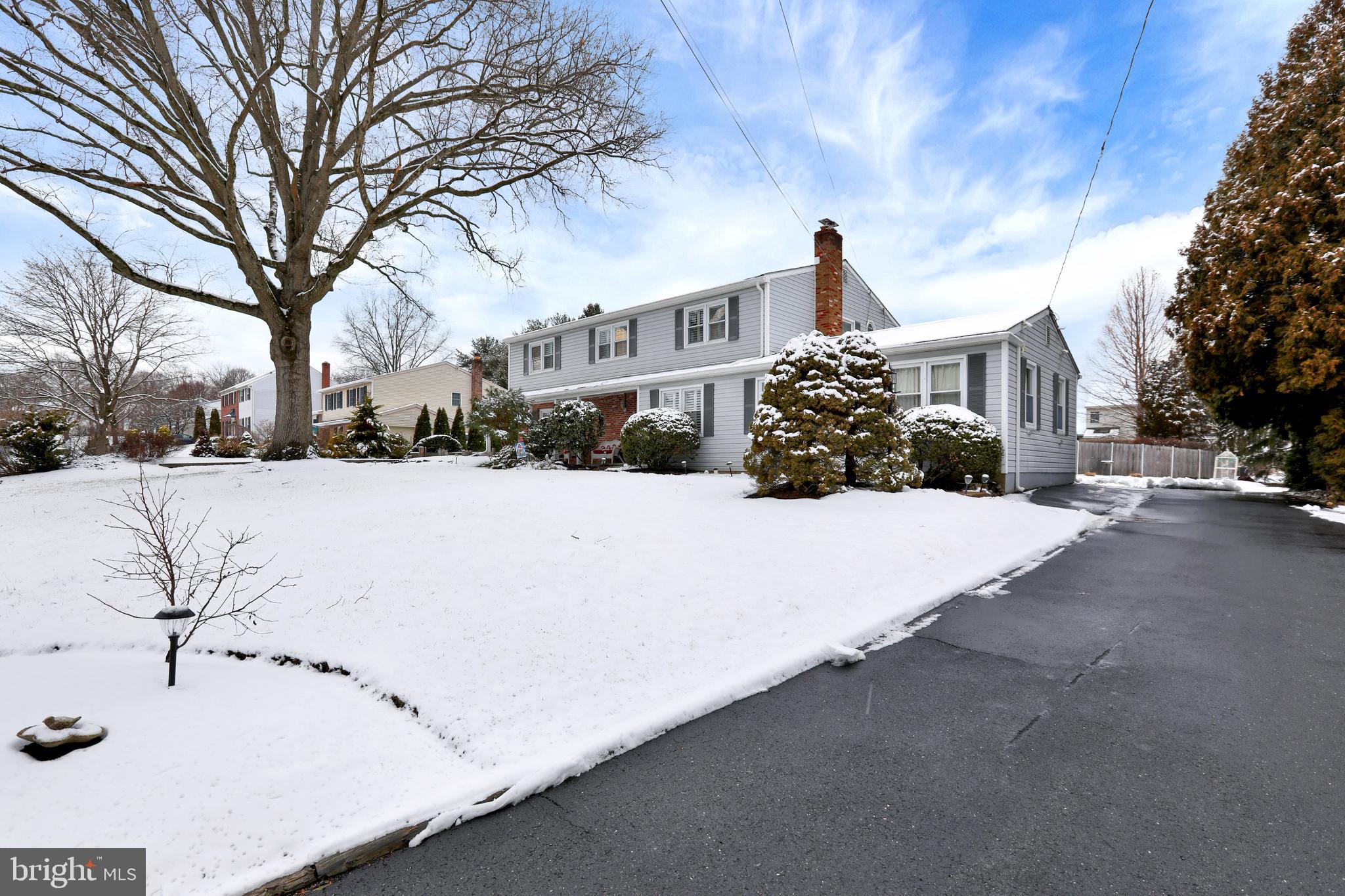 EDGEWOOD PARK - Residential