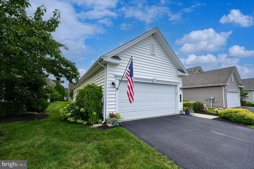 Photo of 1352 Emerson Drive, MOUNT JOY, PA 17552 (MLS # PALA2072632)