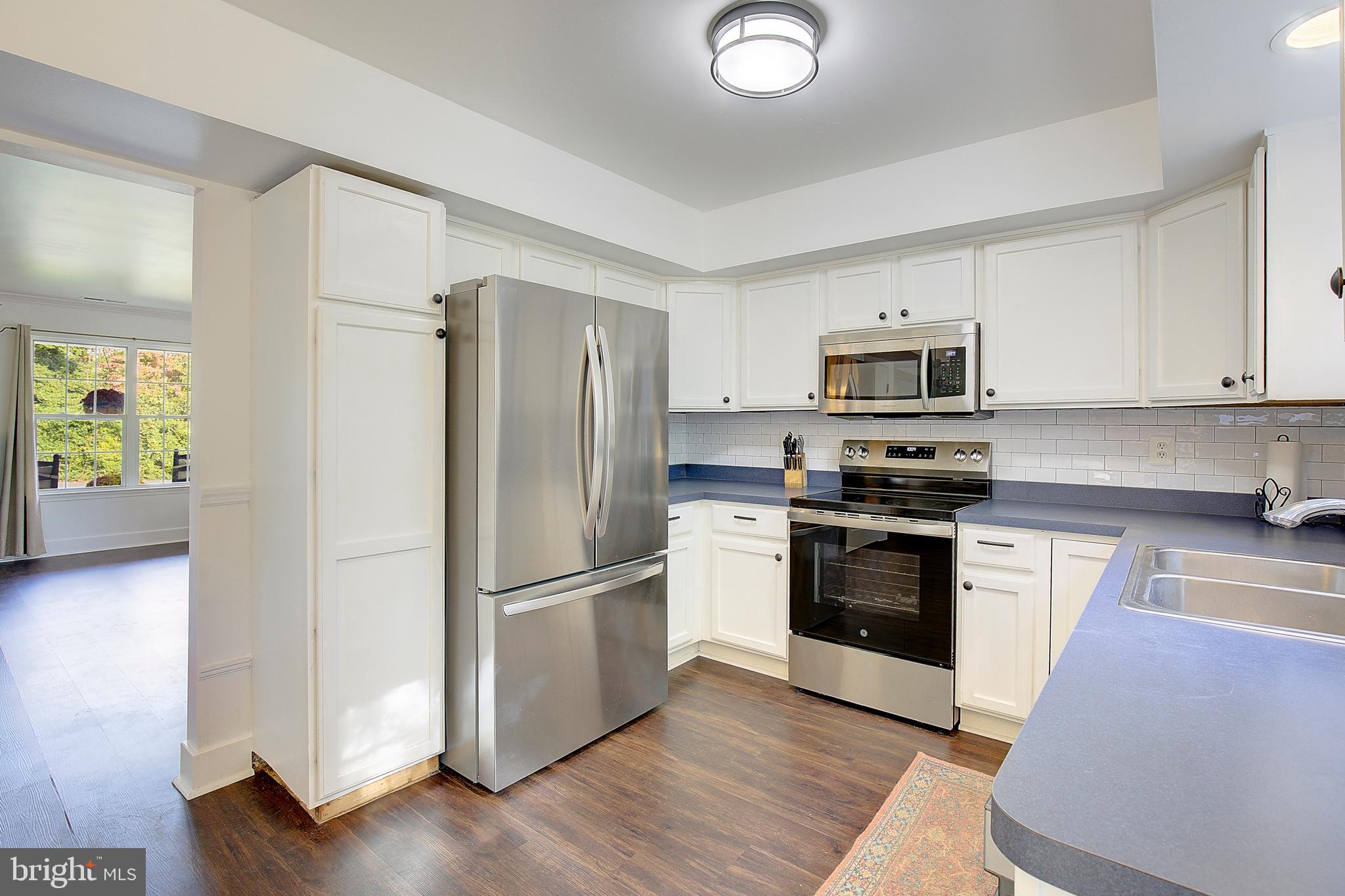 LOCH HAVEN - Residential