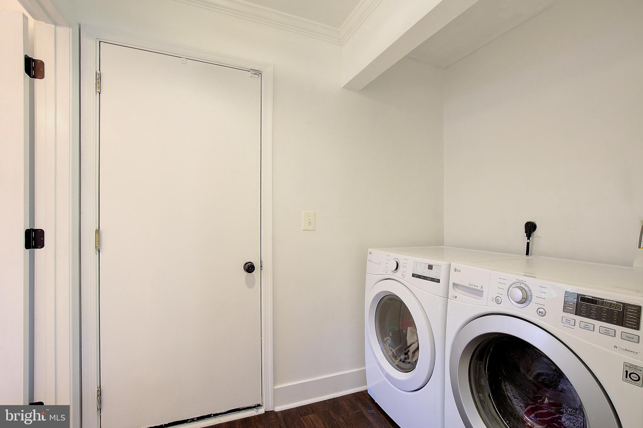 LOCH HAVEN - Residential