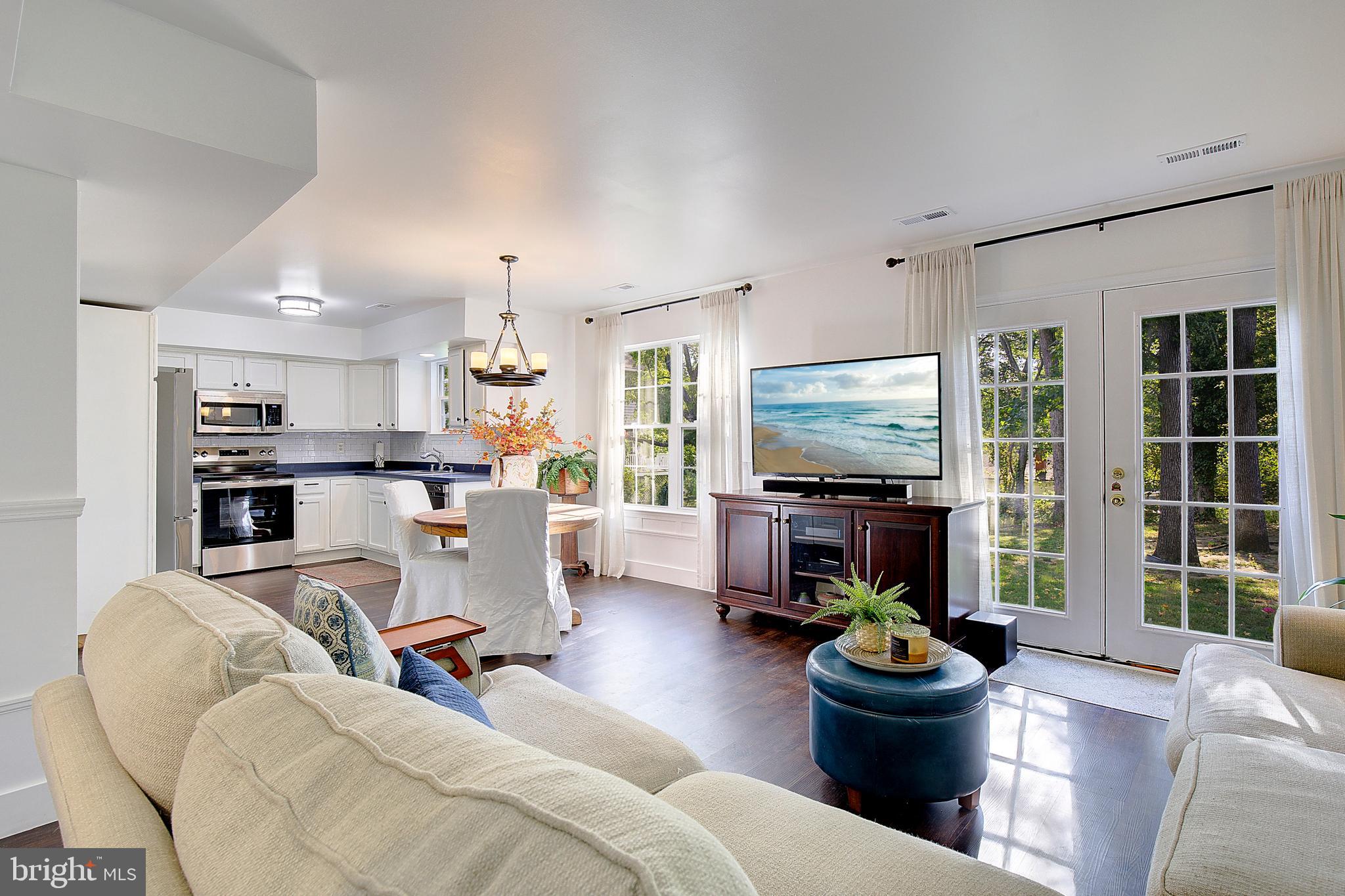 LOCH HAVEN - Residential