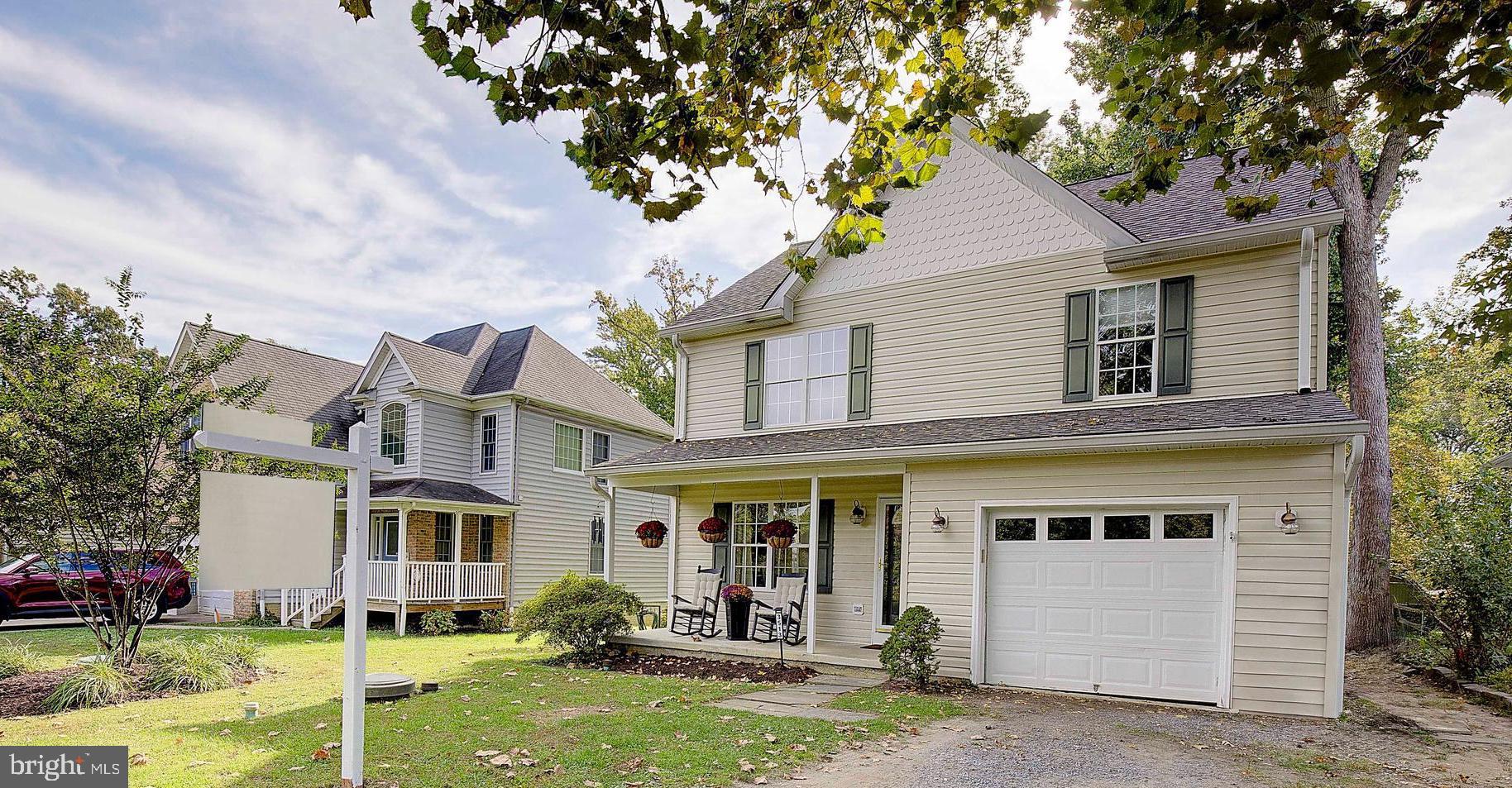 LOCH HAVEN - Residential