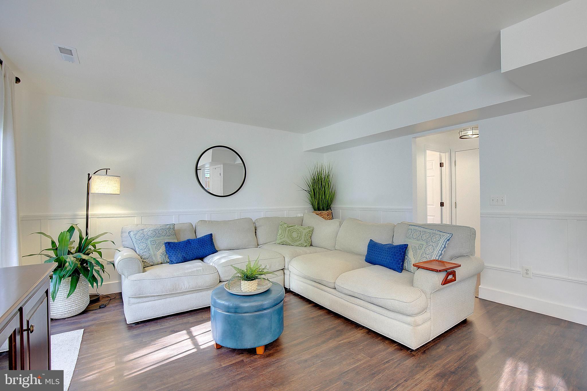 LOCH HAVEN - Residential