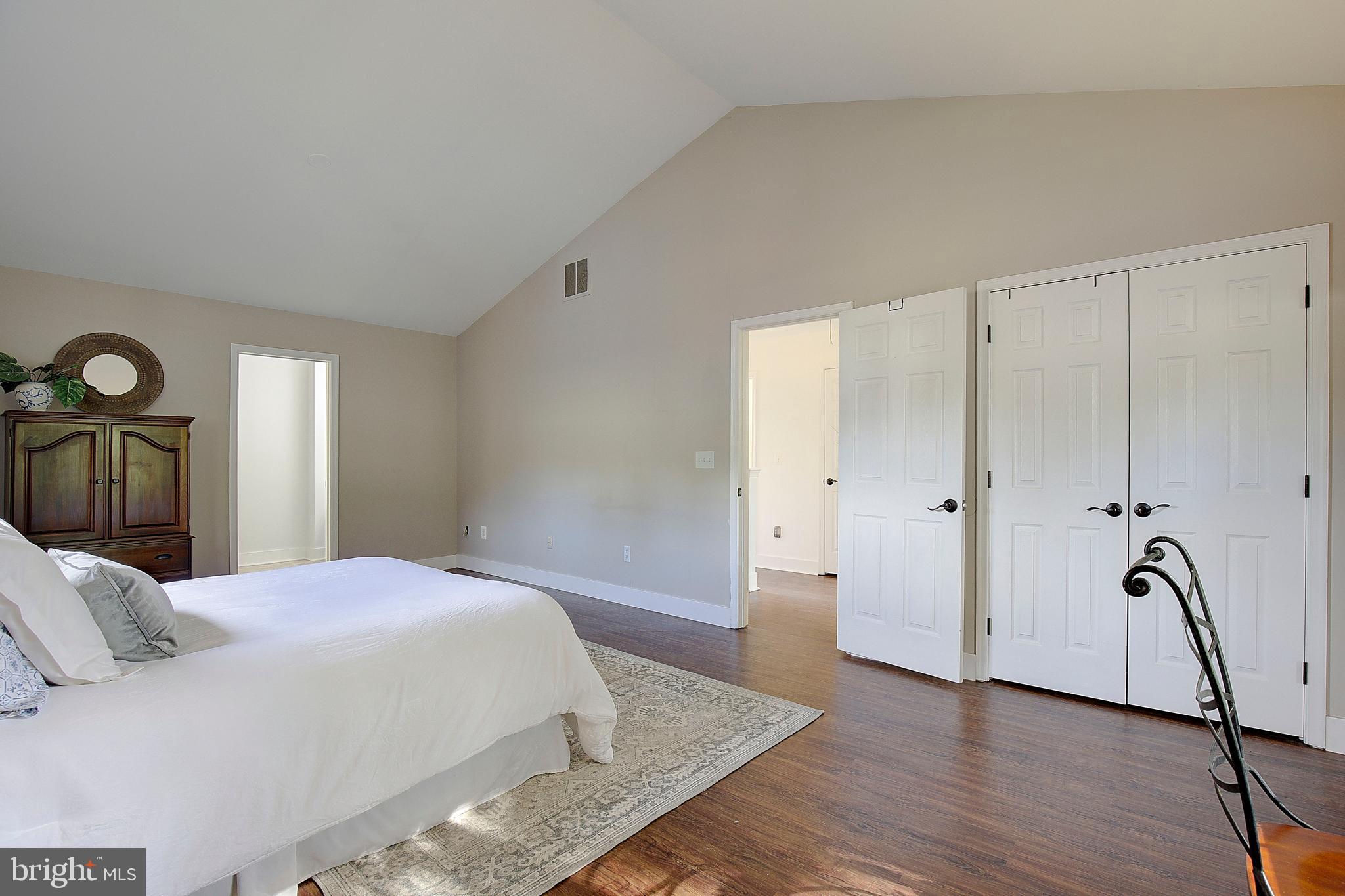 LOCH HAVEN - Residential