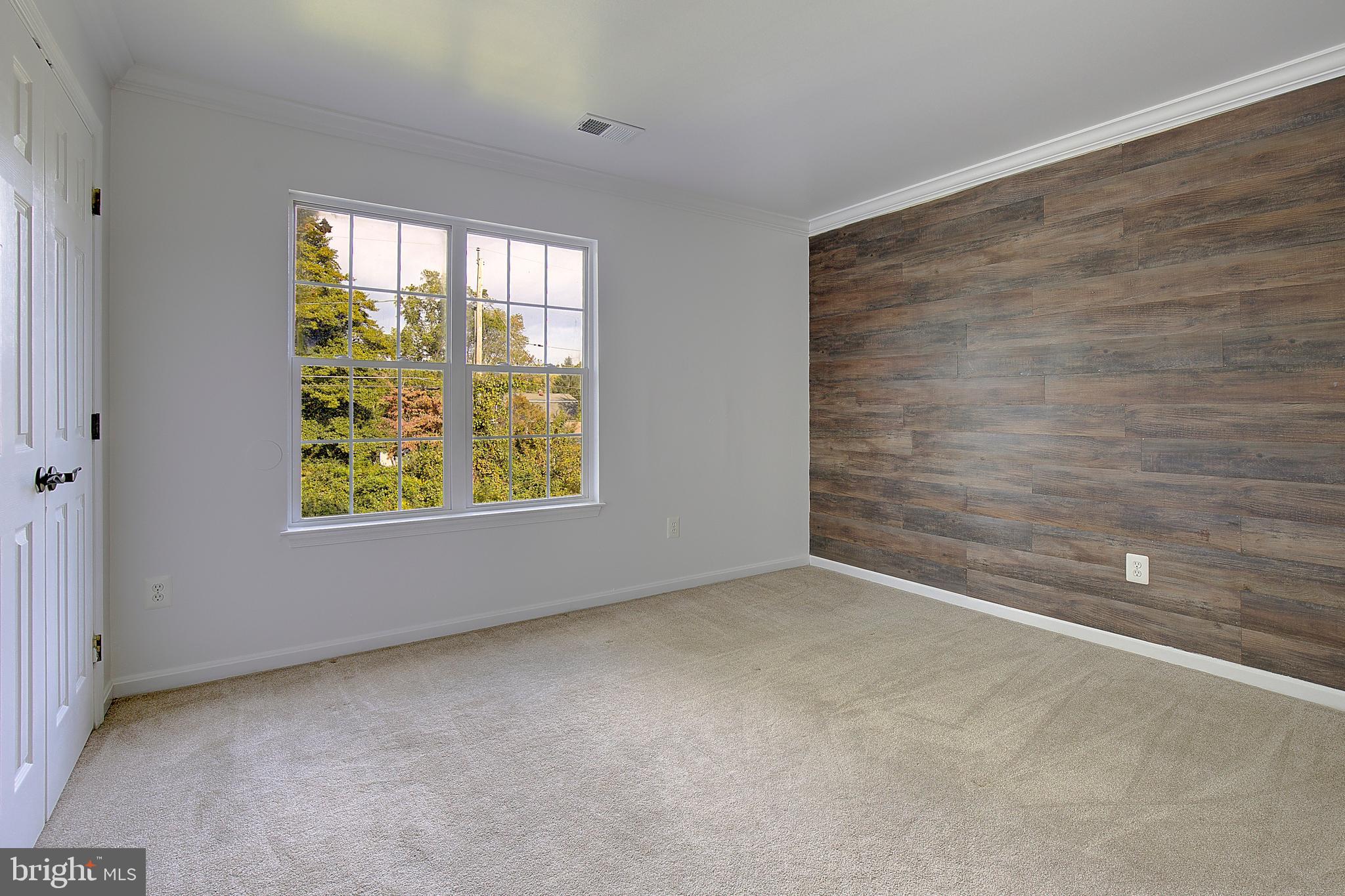 LOCH HAVEN - Residential