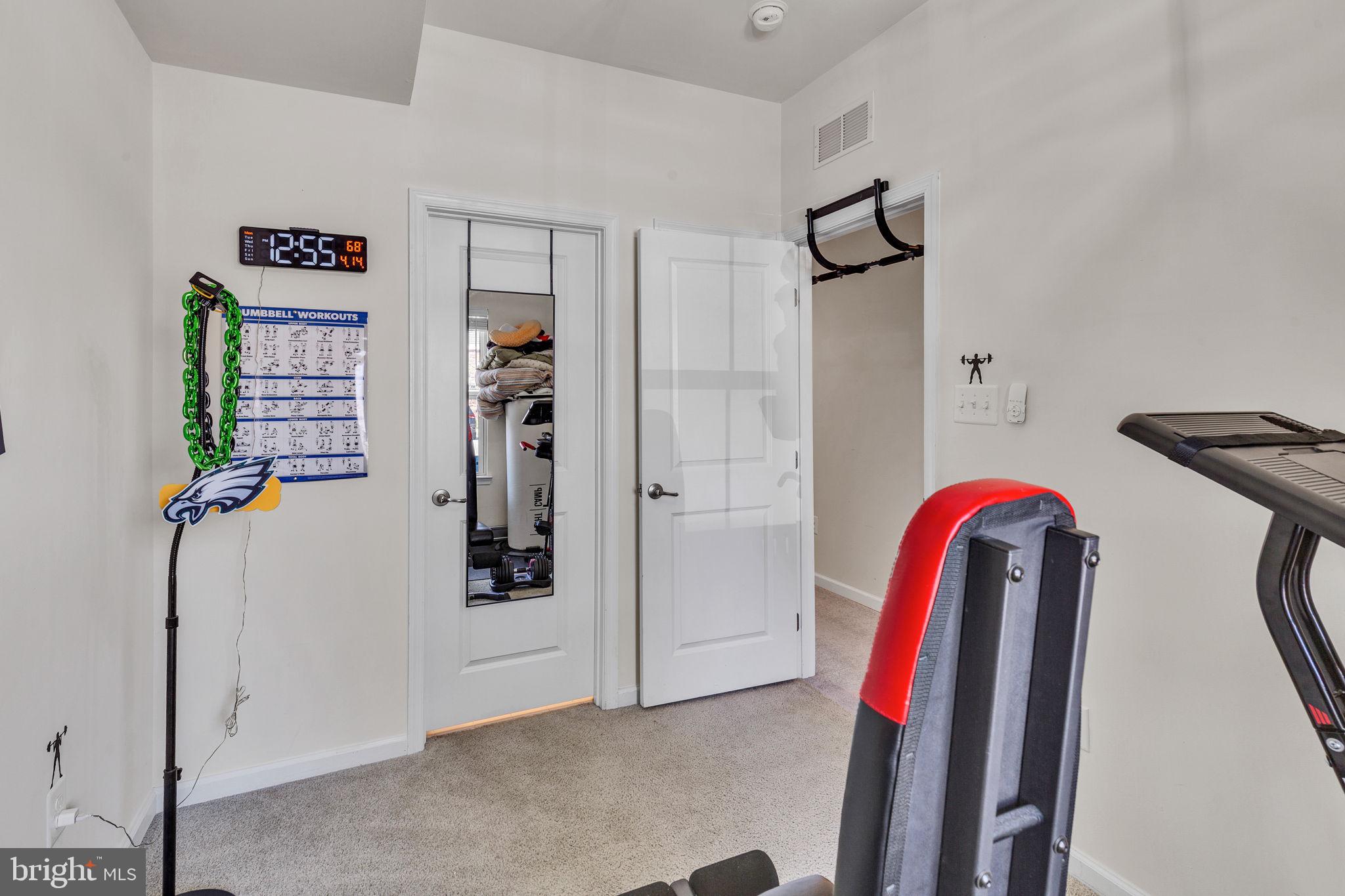 CREEKSIDE VILLAGE AT TANYARD SPRINGS - Residential