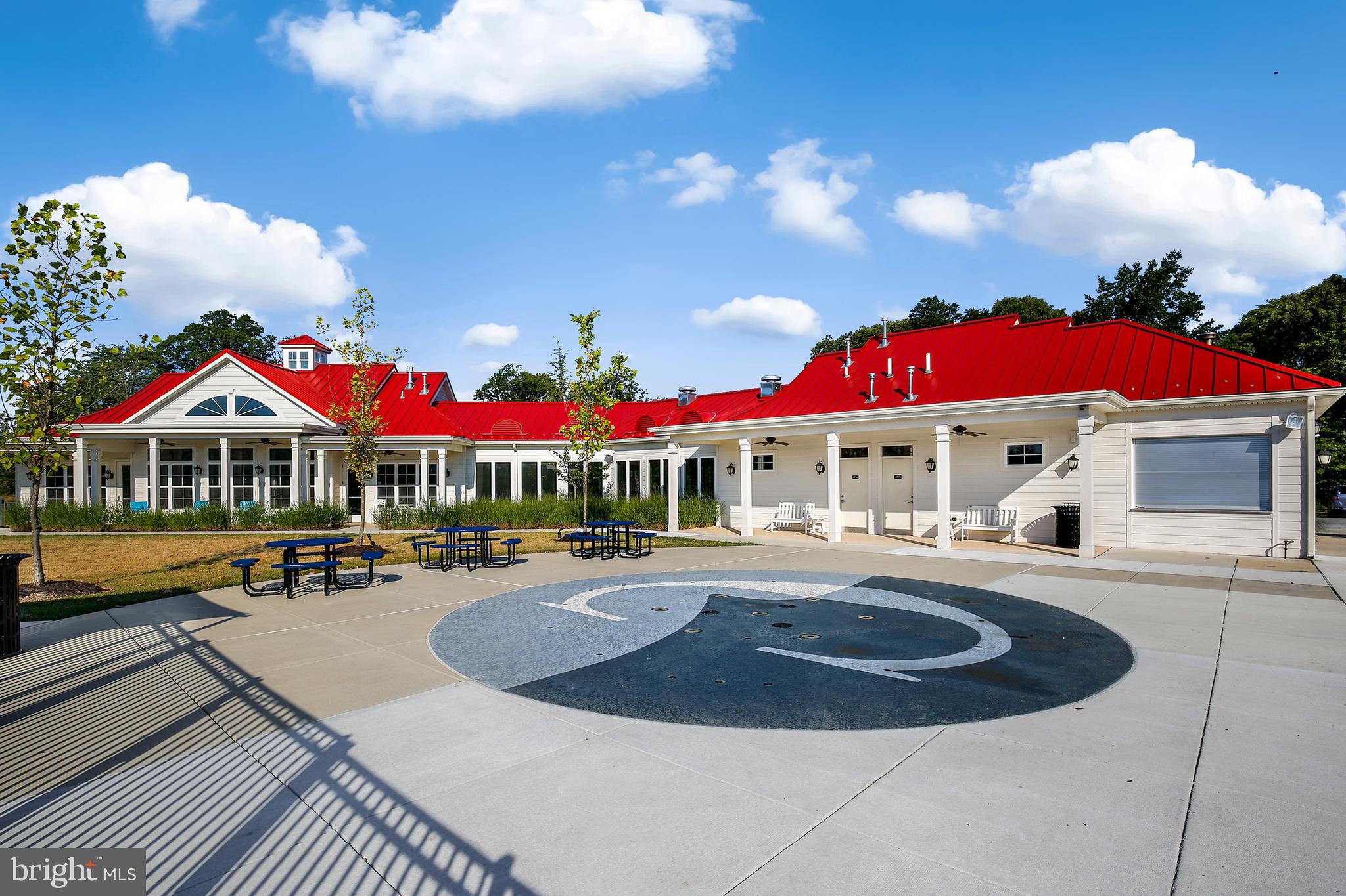 CREEKSIDE VILLAGE AT TANYARD SPRINGS - Residential