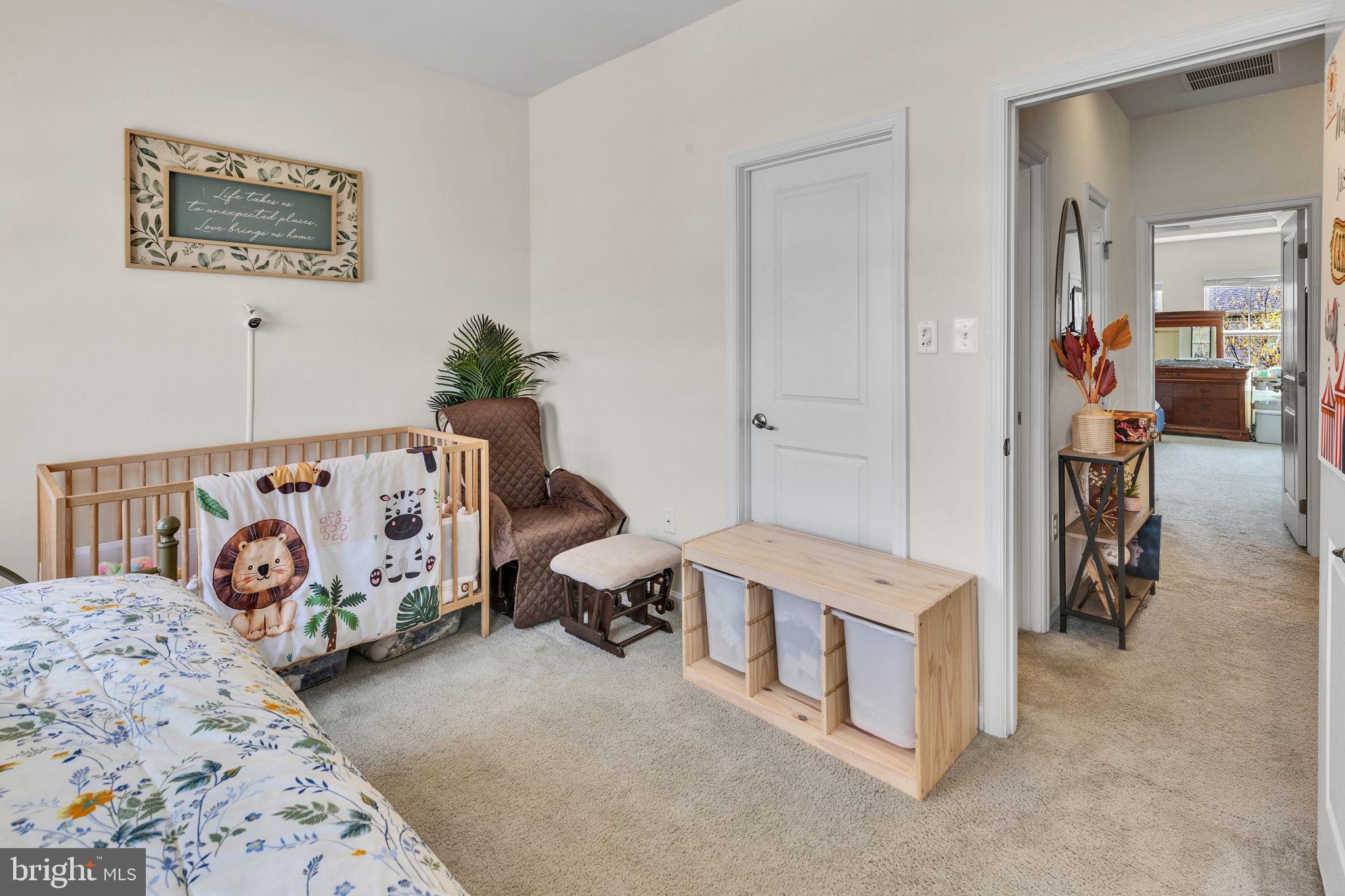 CREEKSIDE VILLAGE AT TANYARD SPRINGS - Residential