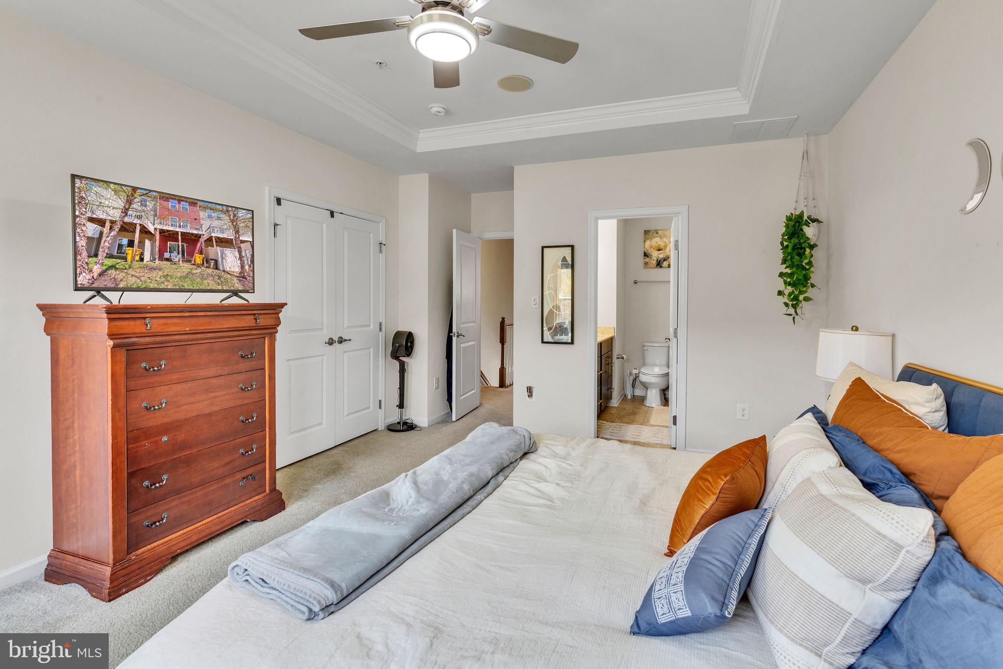 CREEKSIDE VILLAGE AT TANYARD SPRINGS - Residential