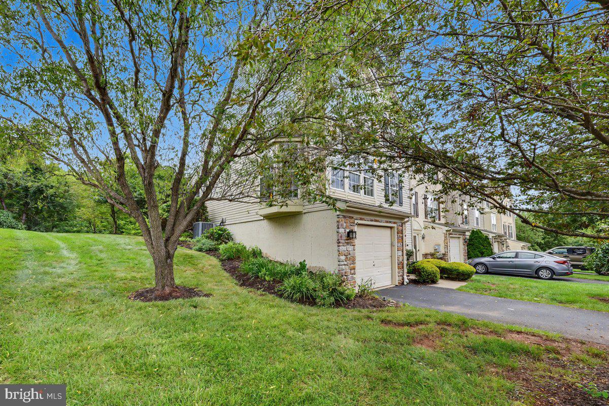 85 BROOKVIEW LANE