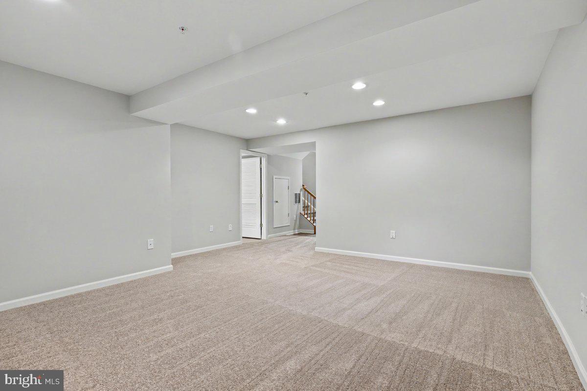 85 BROOKVIEW LANE