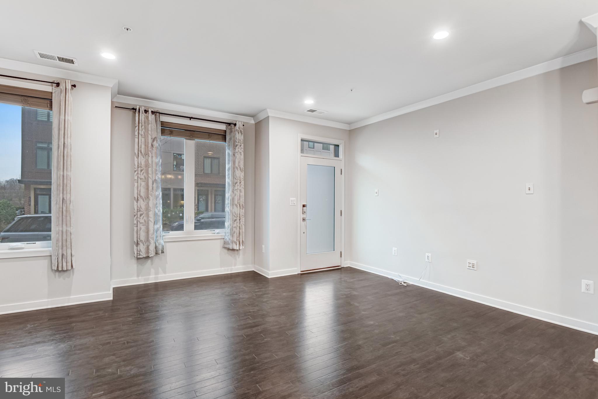 LOUDOUN VALLEY CARLISLE - Residential