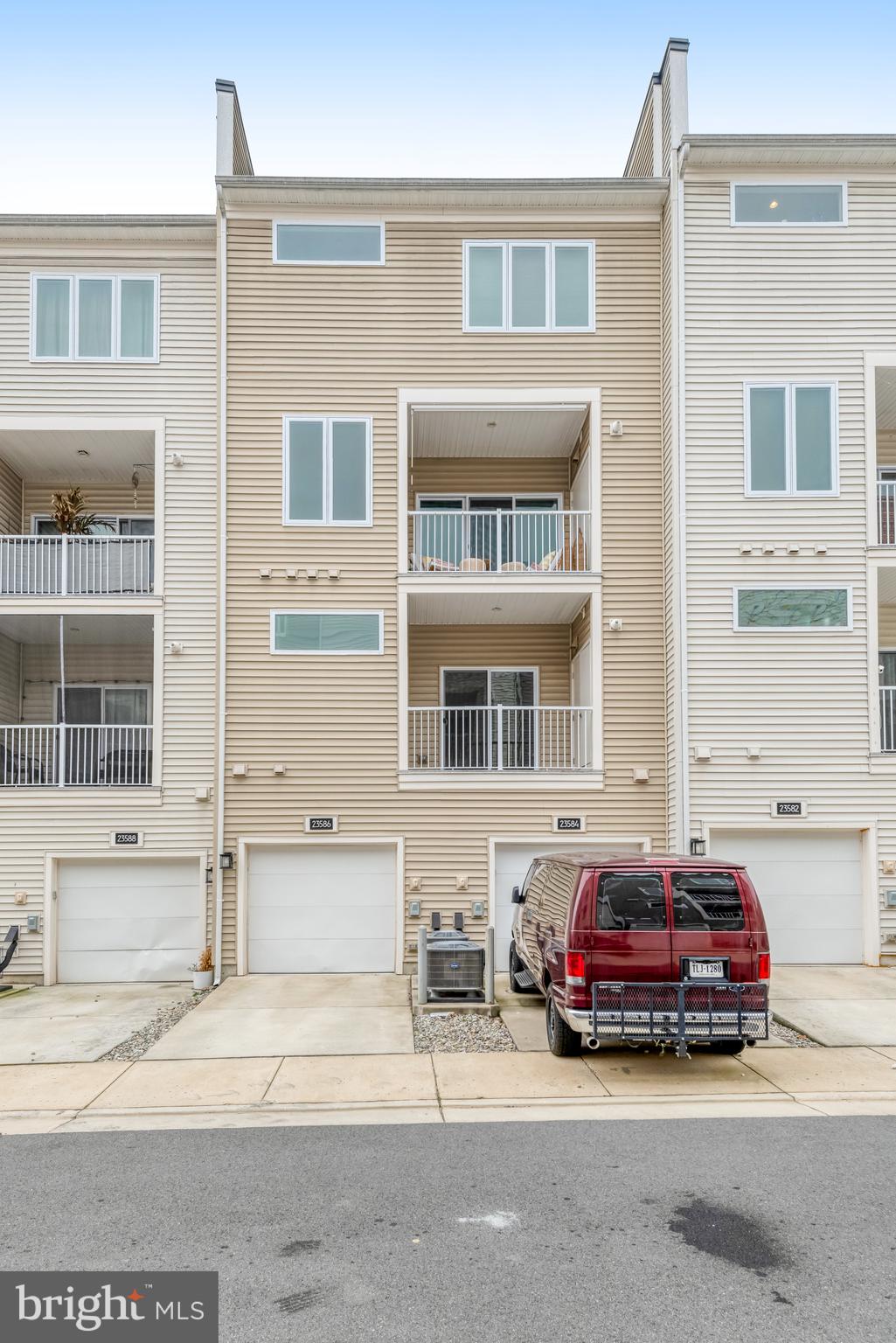 LOUDOUN VALLEY CARLISLE - Residential