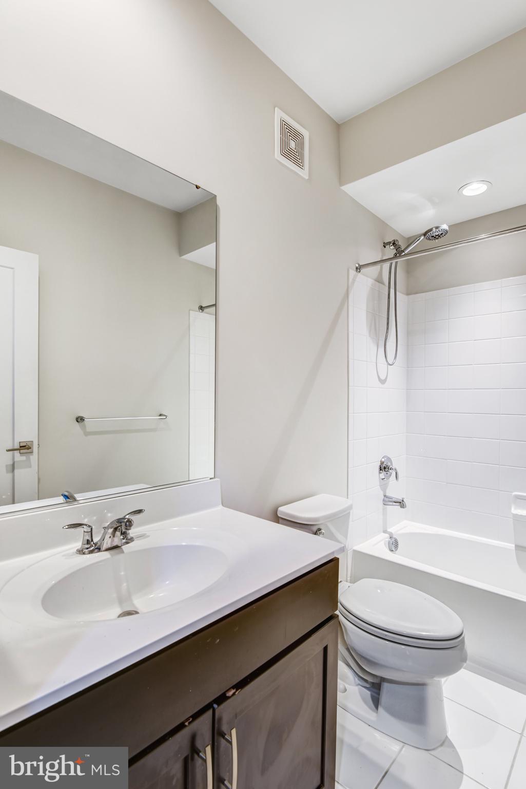 LOUDOUN VALLEY CARLISLE - Residential