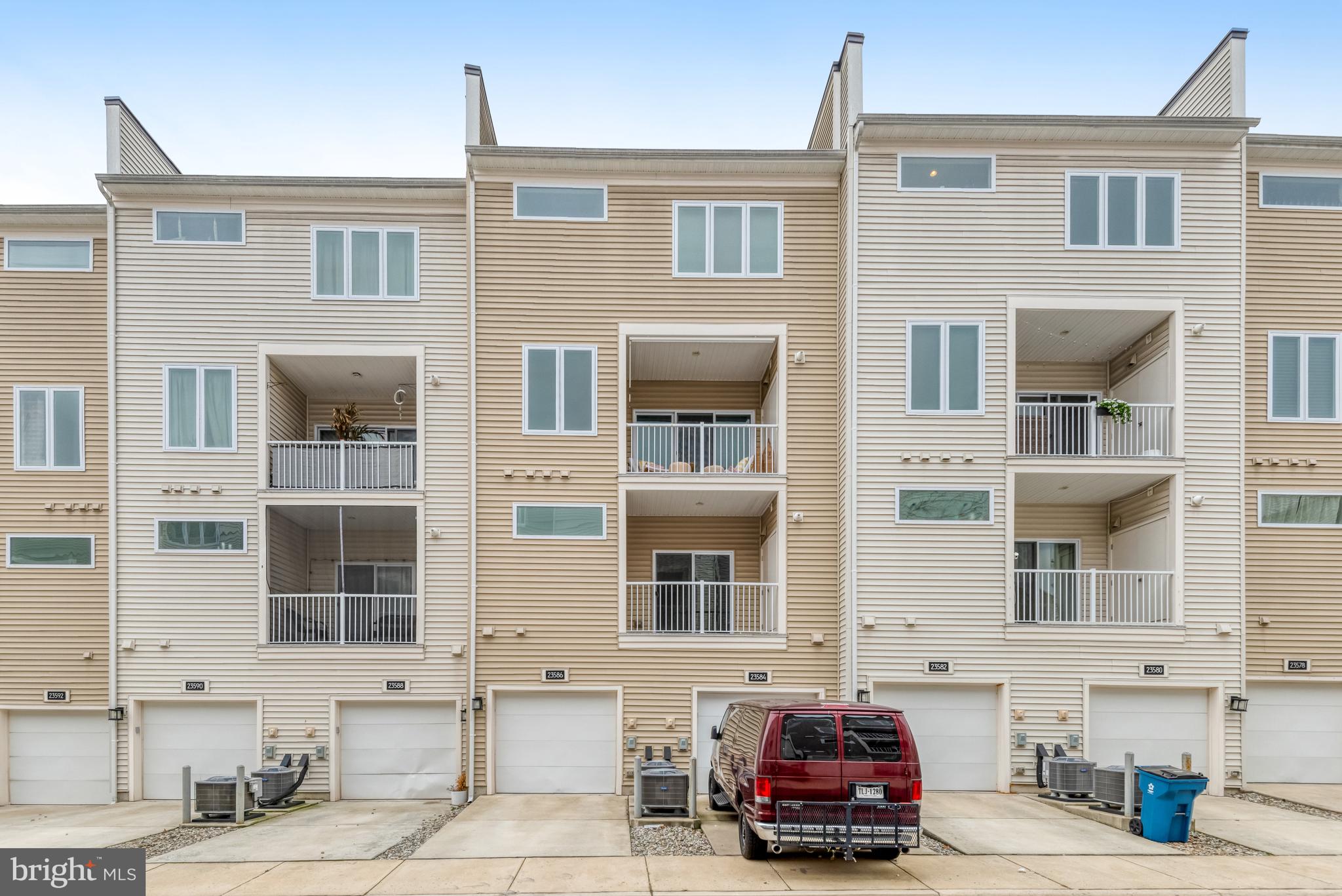 LOUDOUN VALLEY CARLISLE - Residential