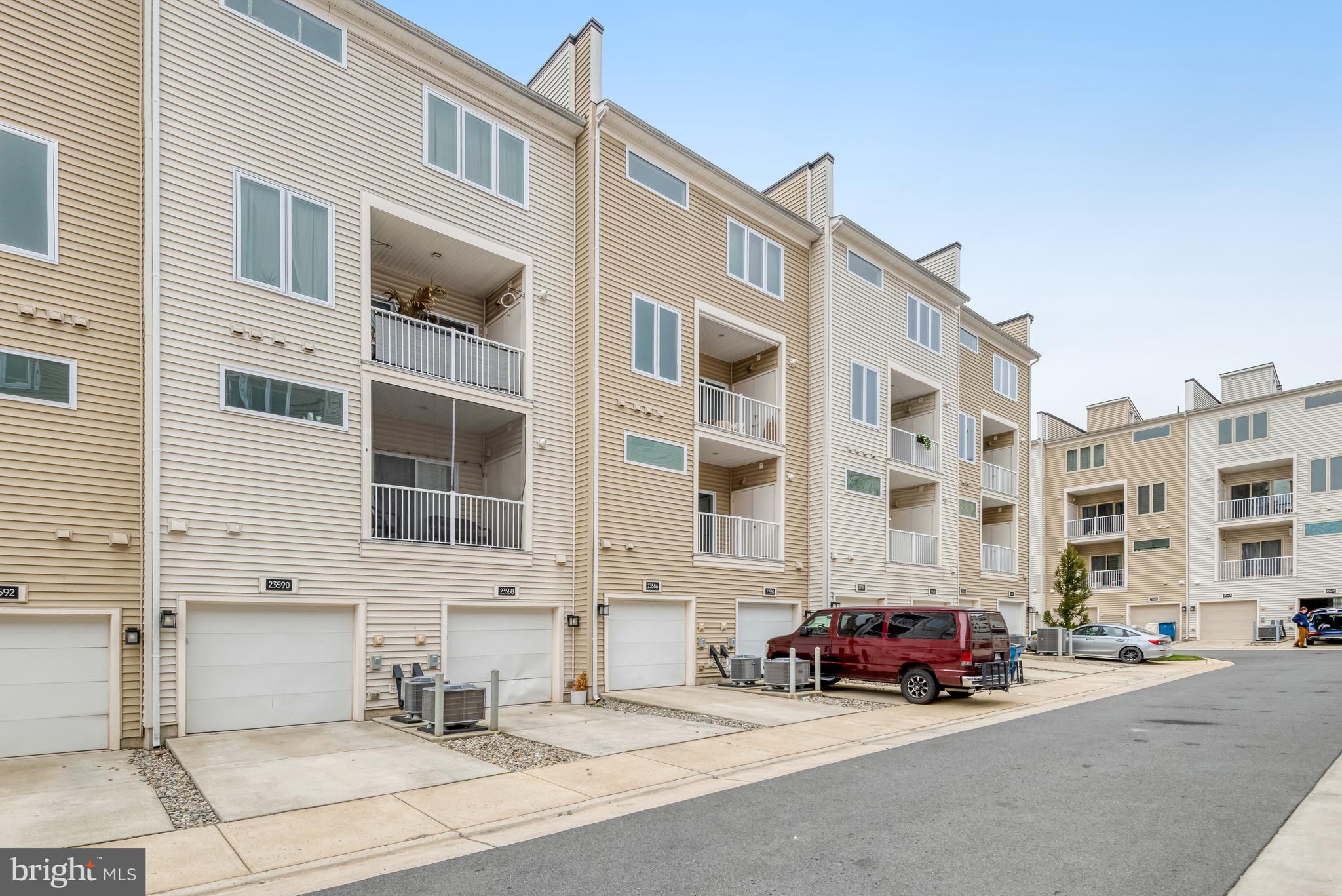 LOUDOUN VALLEY CARLISLE - Residential