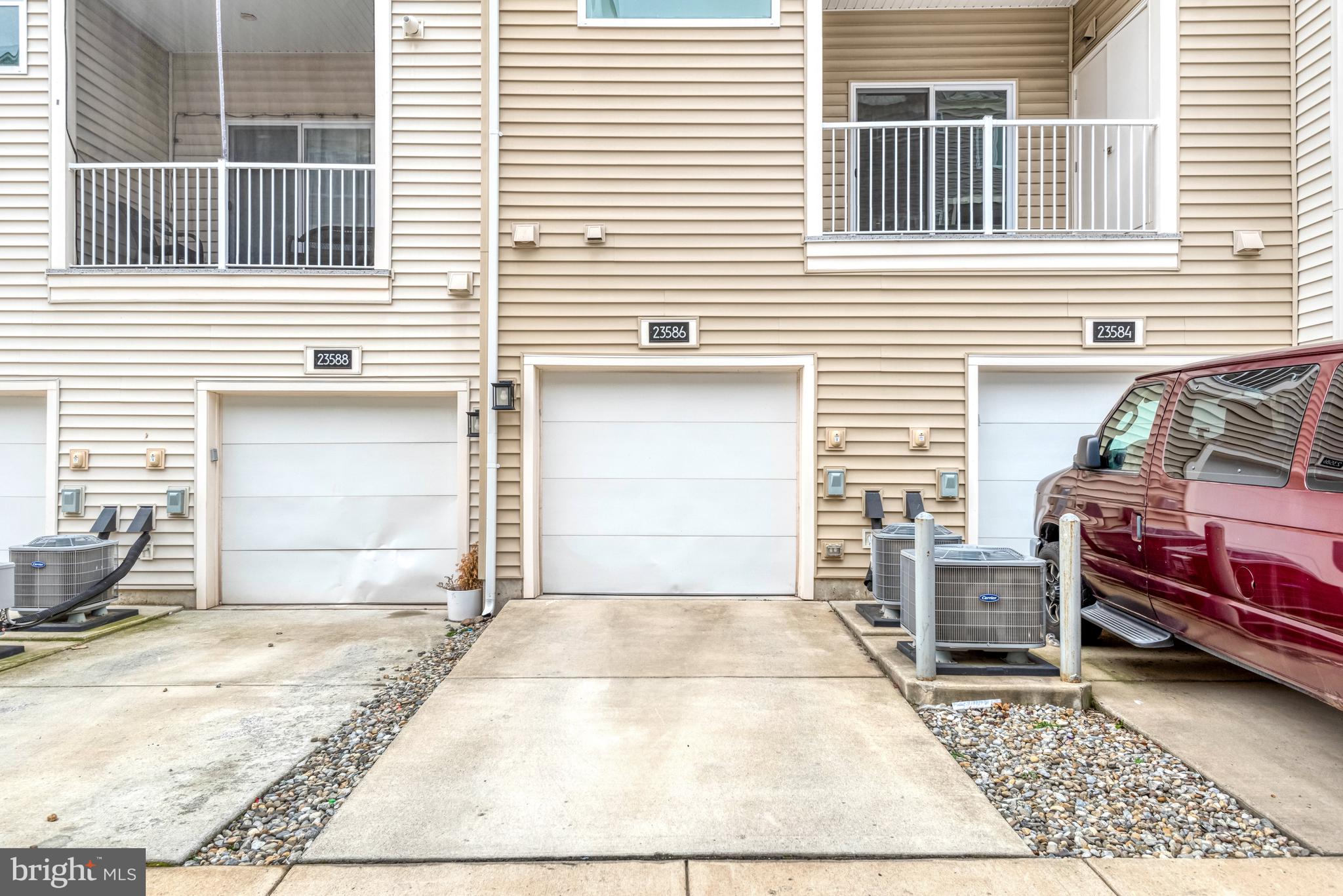 LOUDOUN VALLEY CARLISLE - Residential