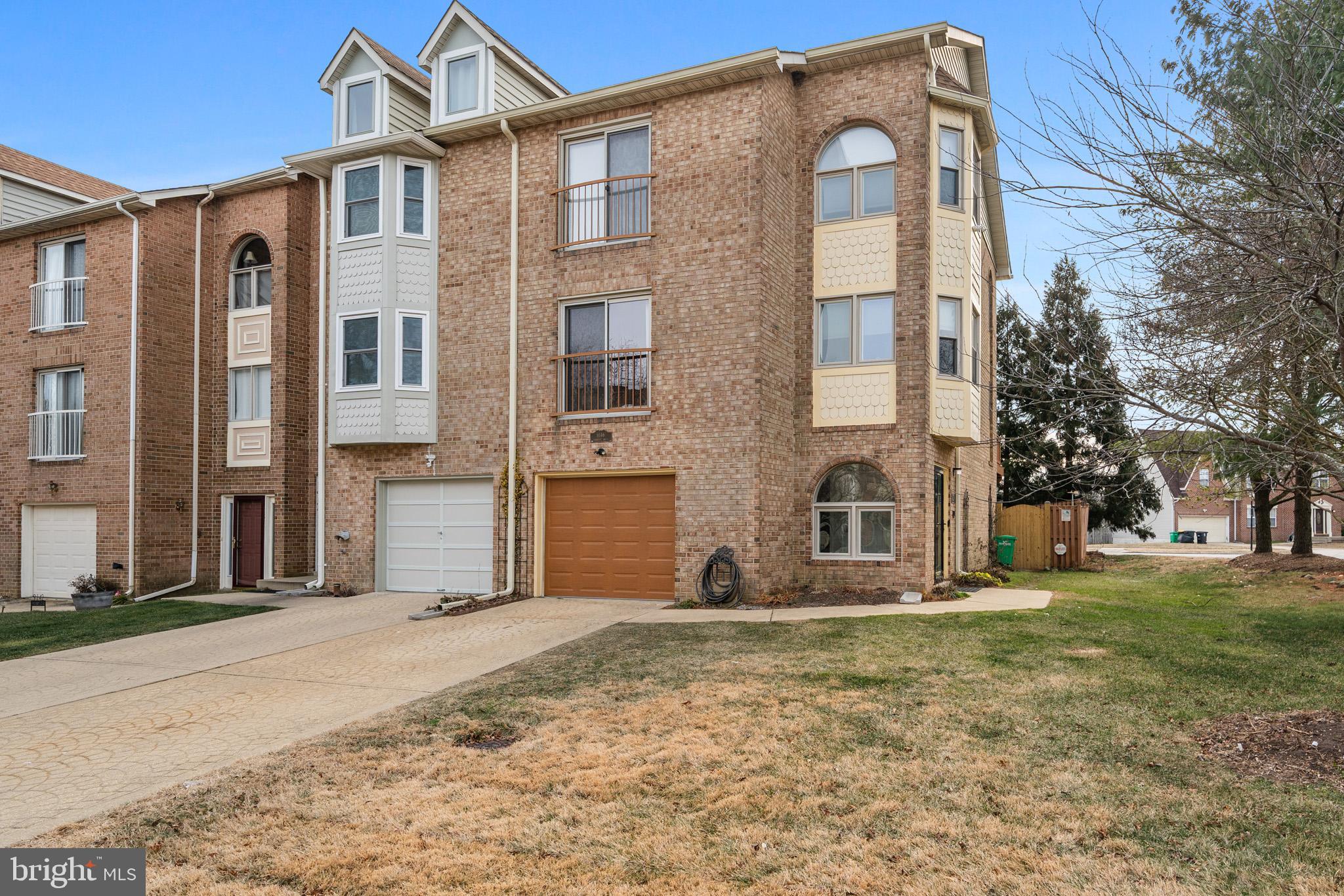 CLINTON DALE TOWNHOUSES - Residential