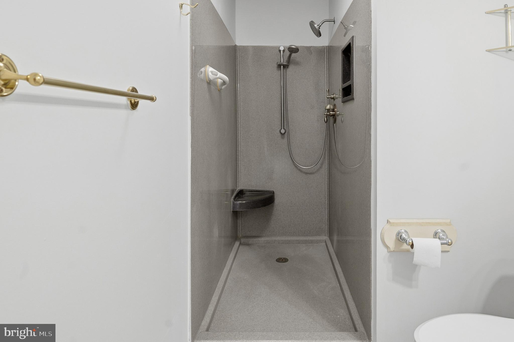 CLINTON DALE TOWNHOUSES - Residential