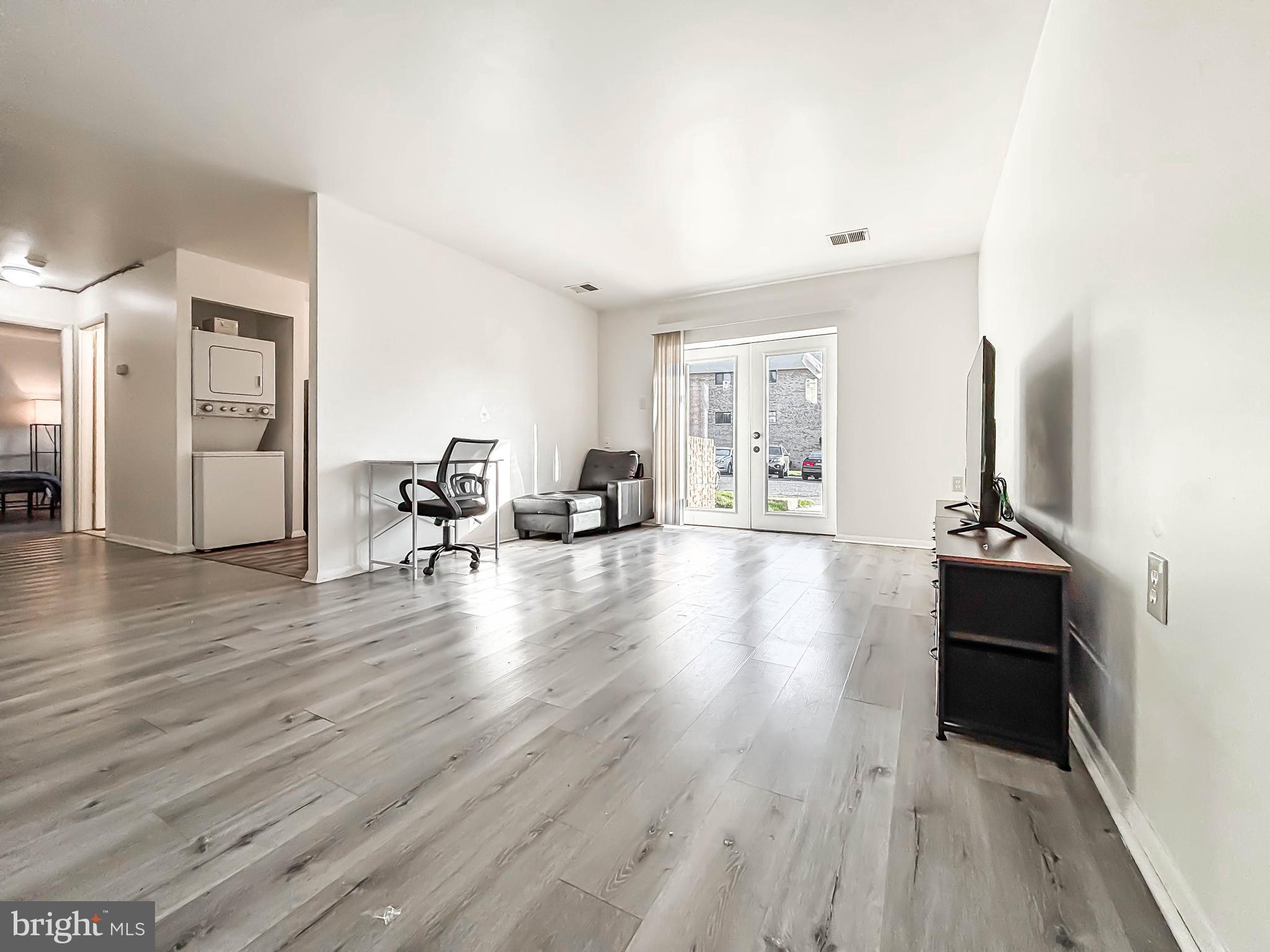 BALTIMORE - Residential