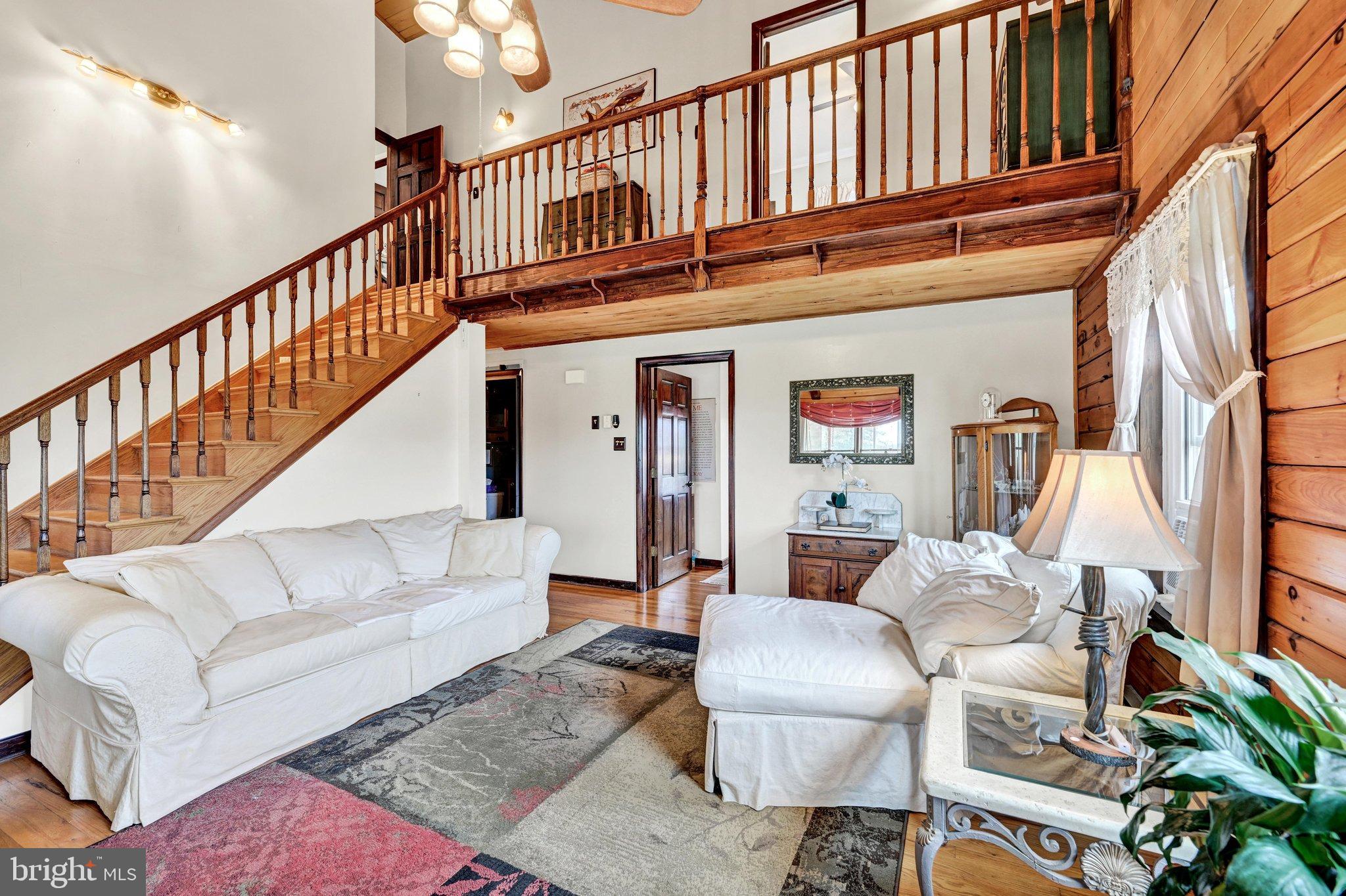 1720 E DEEP RUN ROAD