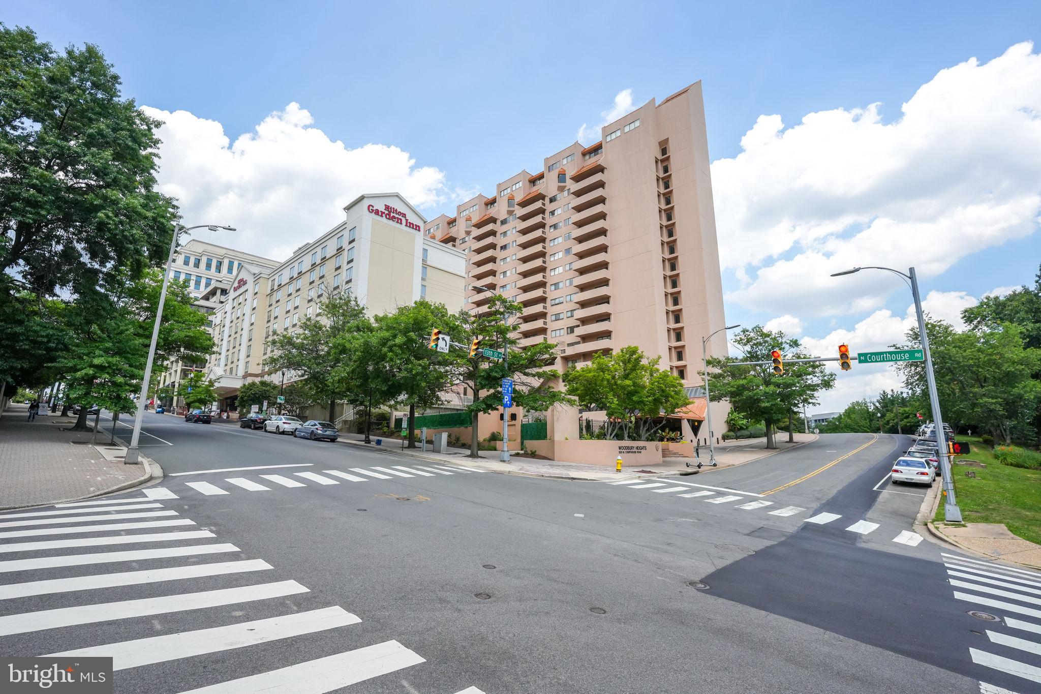 1301 N COURTHOUSE ROAD 1808