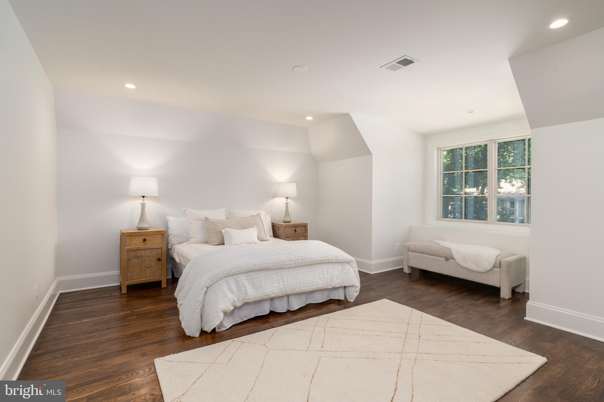 CHESTERBROOK ESTATES - Residential