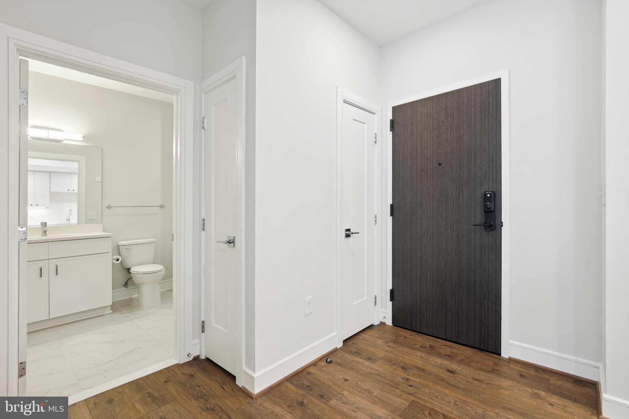 OLD TOWN NORTH - Residential Lease