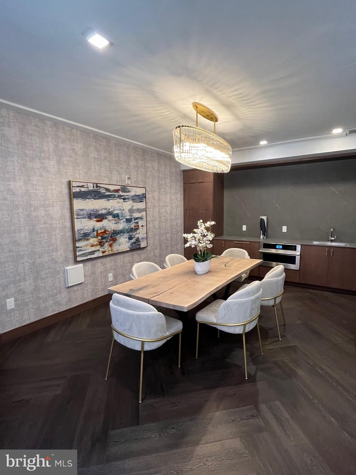 OLD TOWN NORTH - Residential Lease