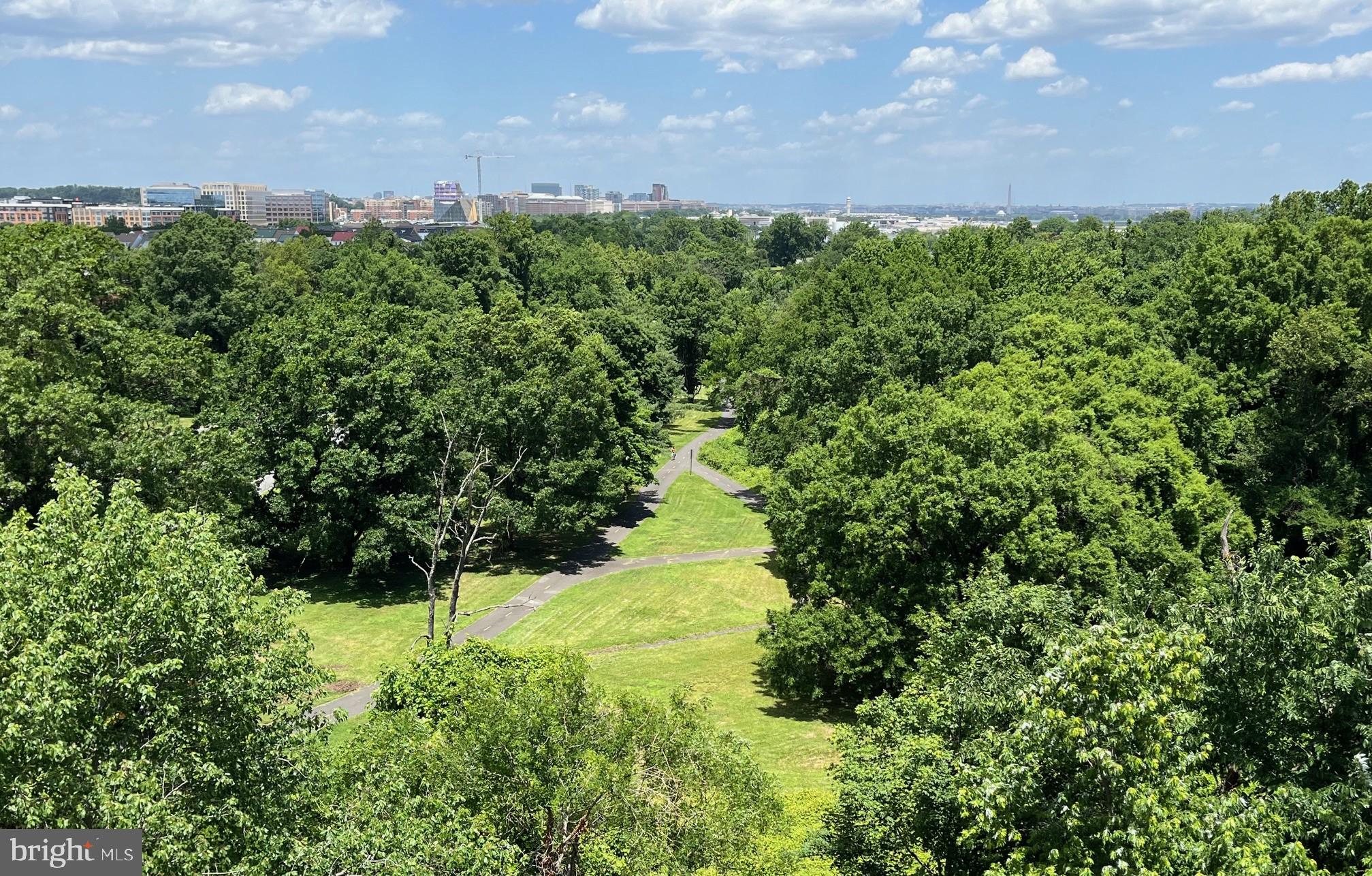 OLD TOWN NORTH - Residential Lease