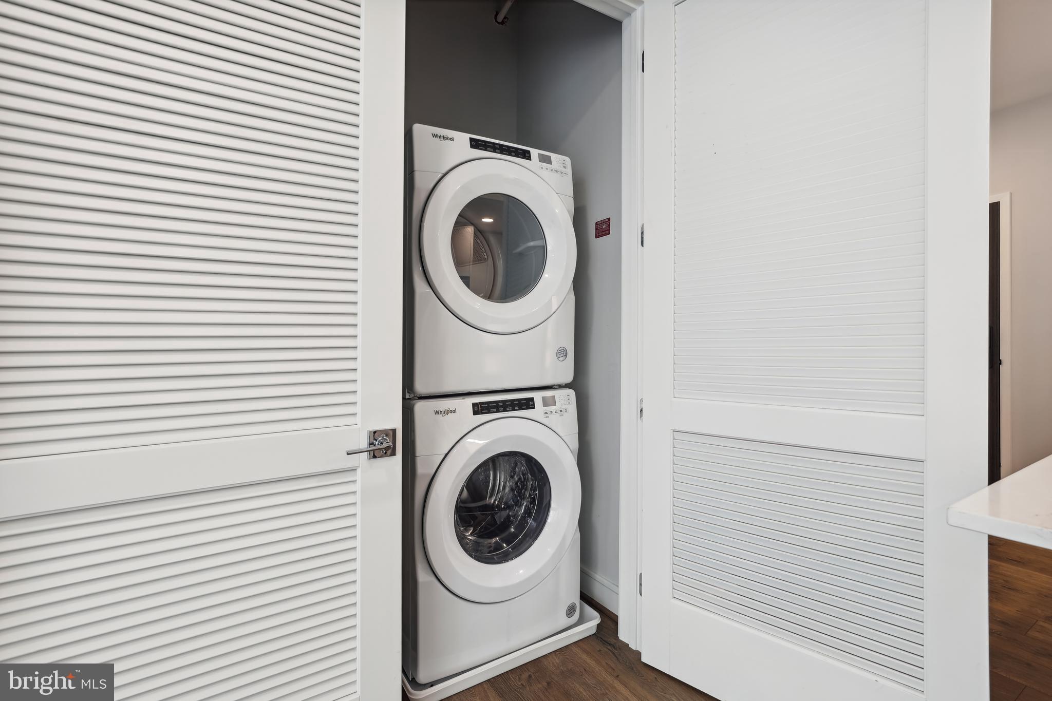 OLD TOWN NORTH - Residential Lease