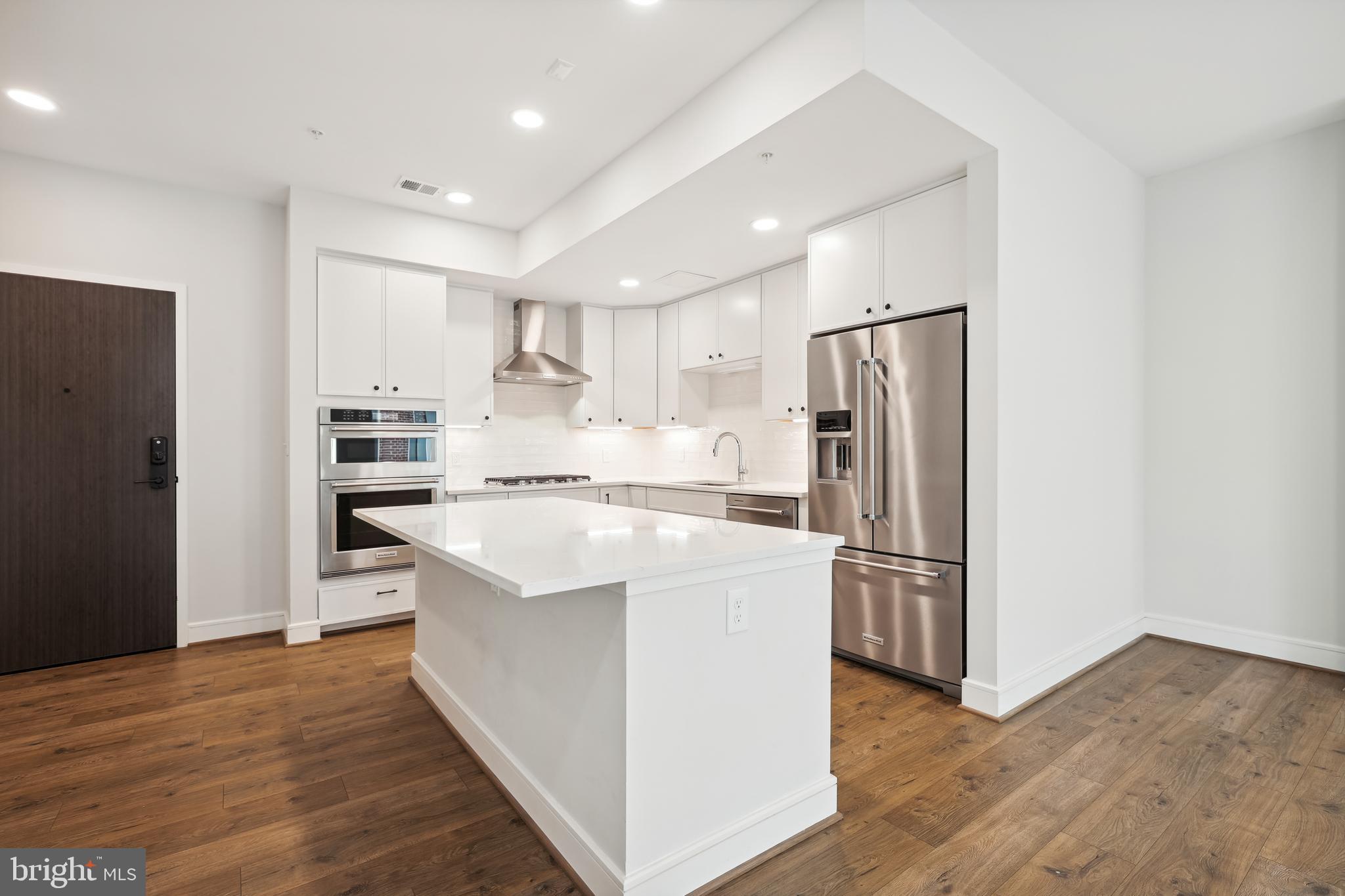 OLD TOWN NORTH - Residential Lease