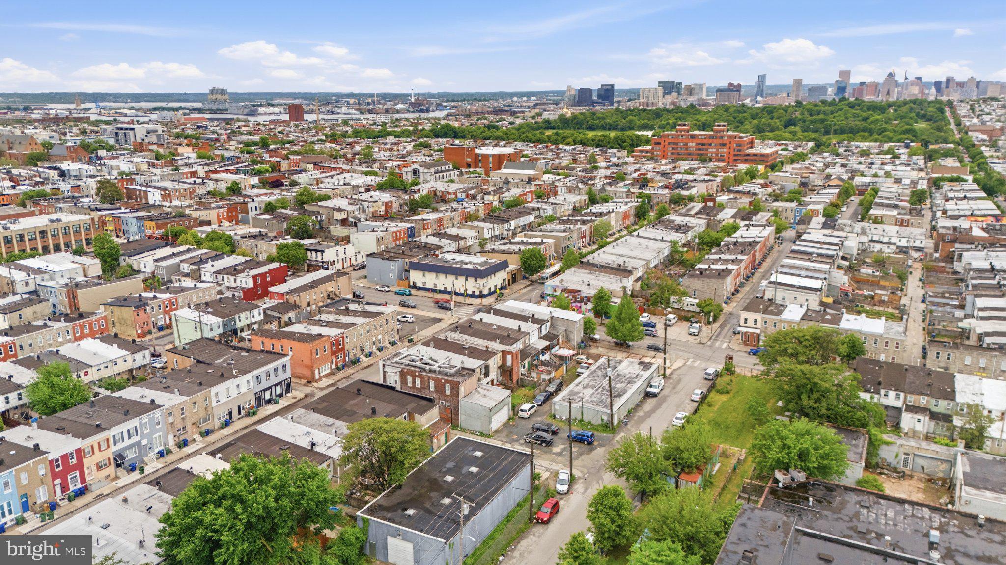 NORTH HIGHLANDTOWN - Commercial Sale