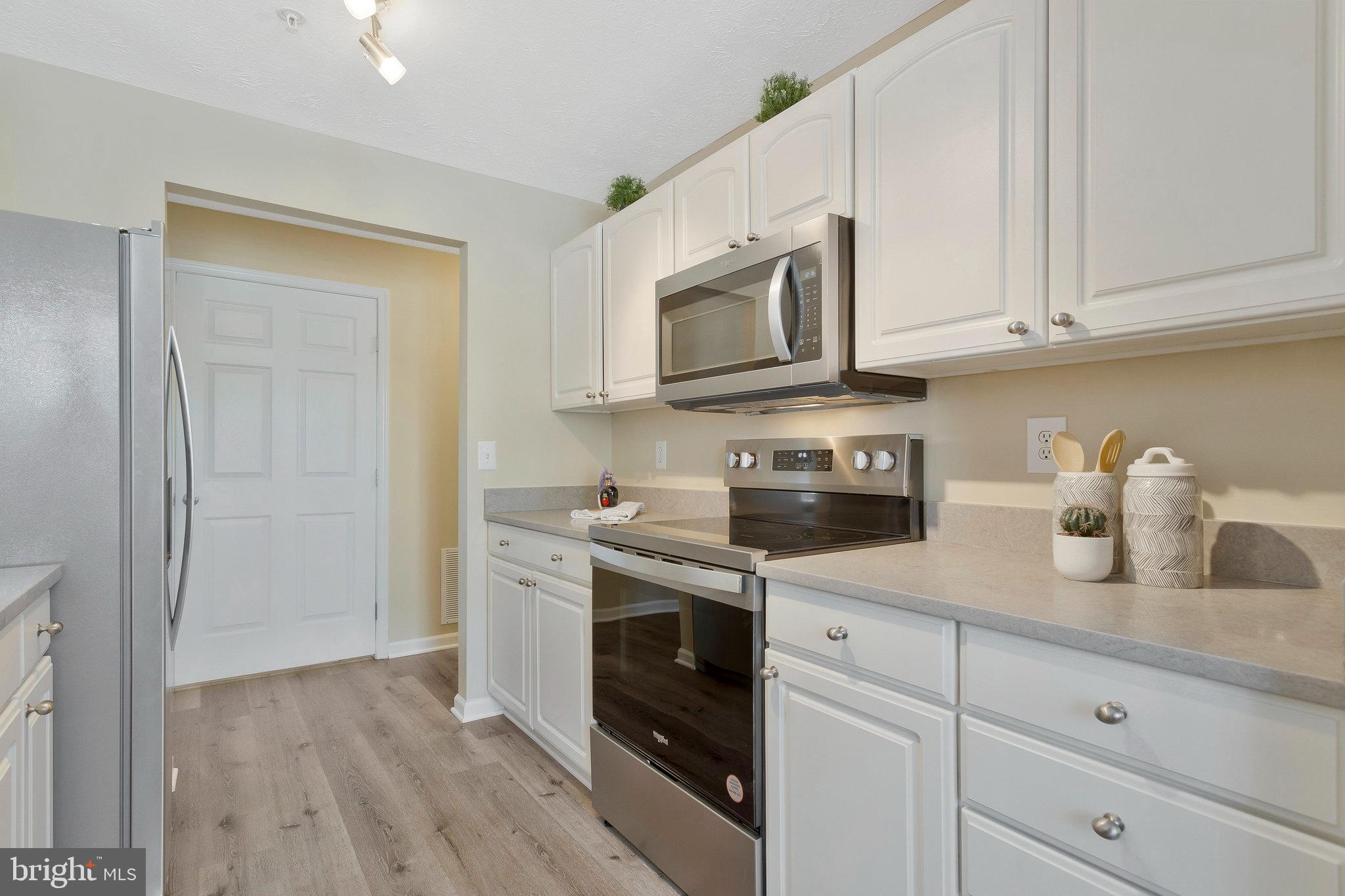 PINEY ORCHARD - Residential