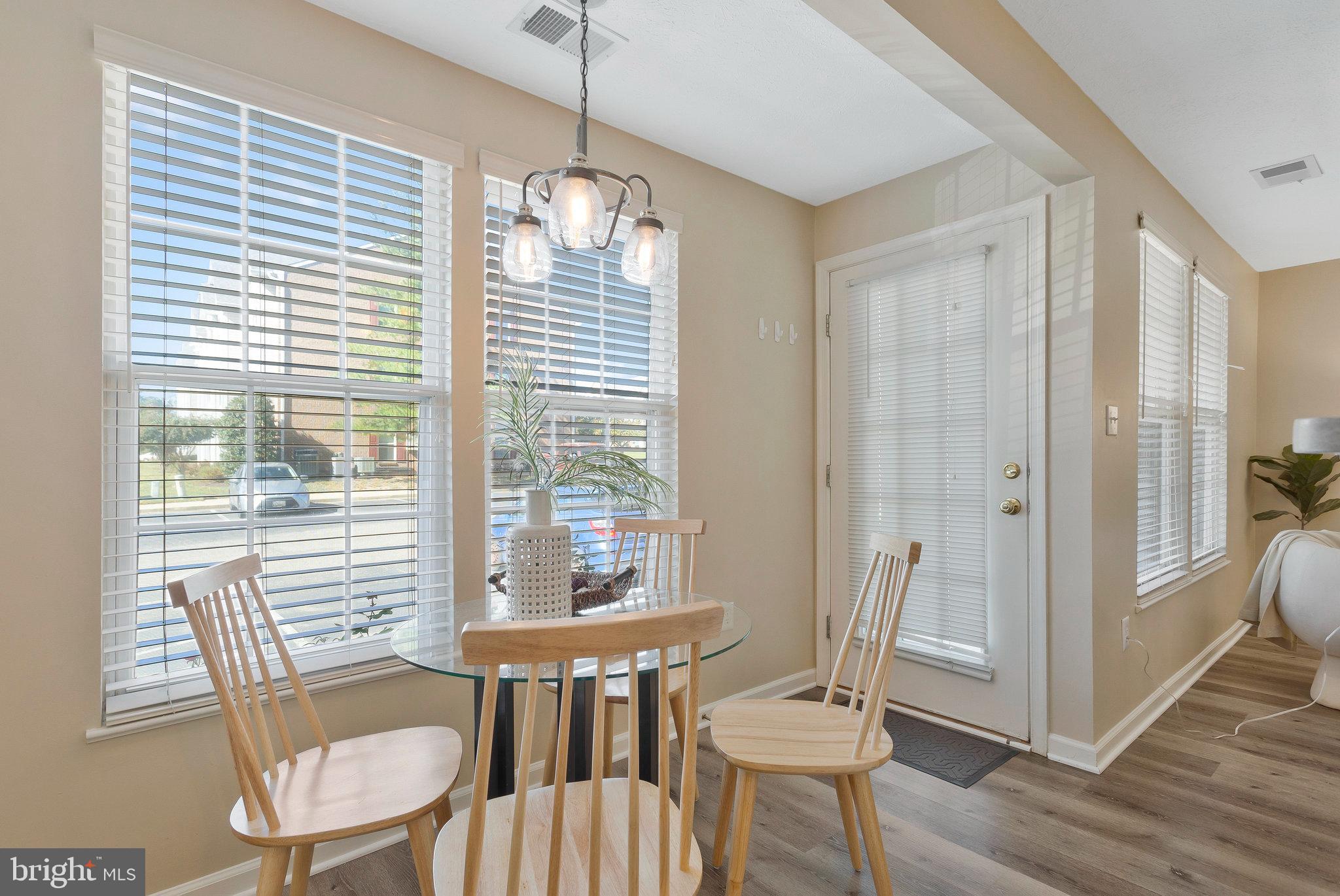 PINEY ORCHARD - Residential