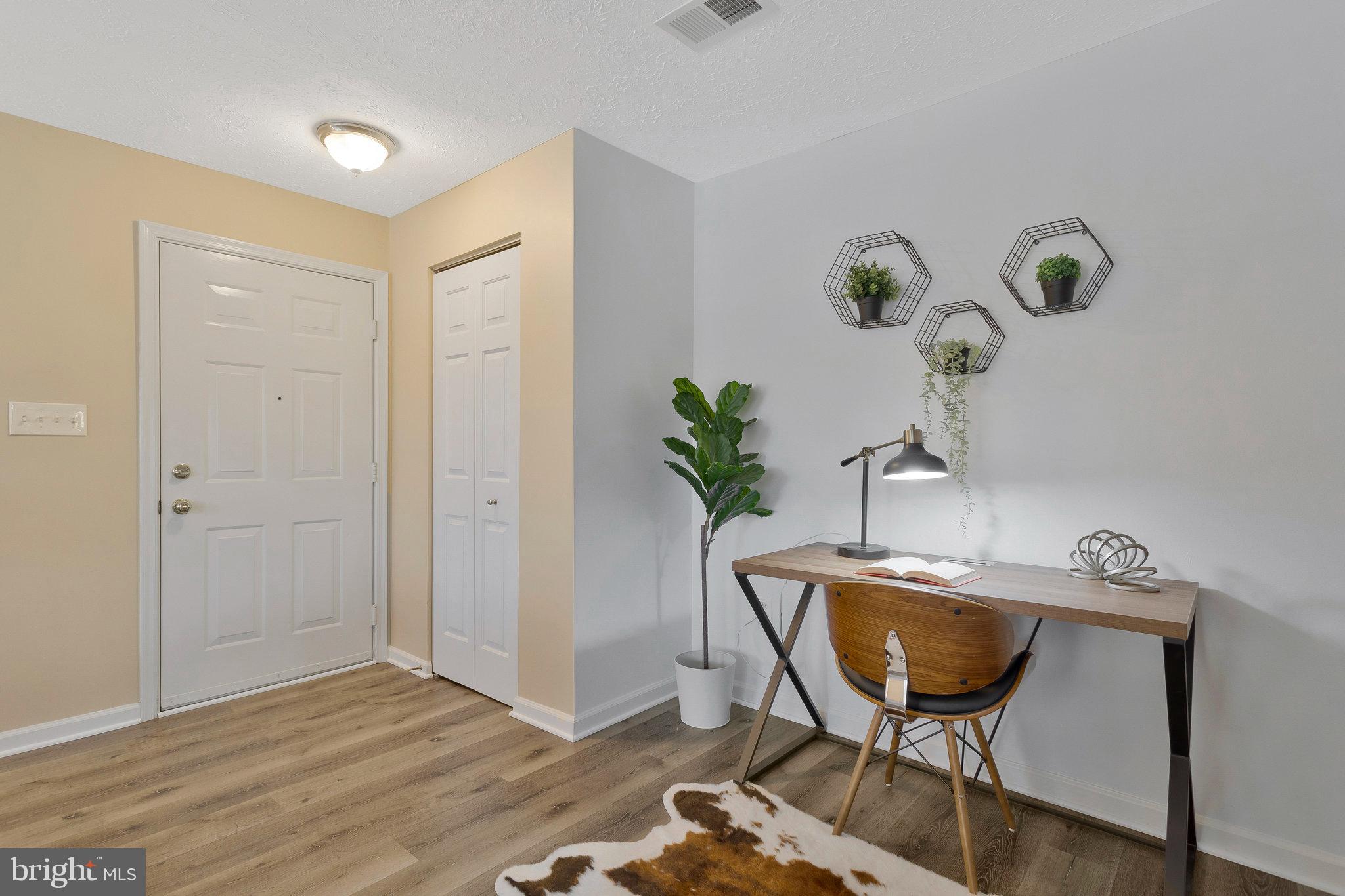 PINEY ORCHARD - Residential