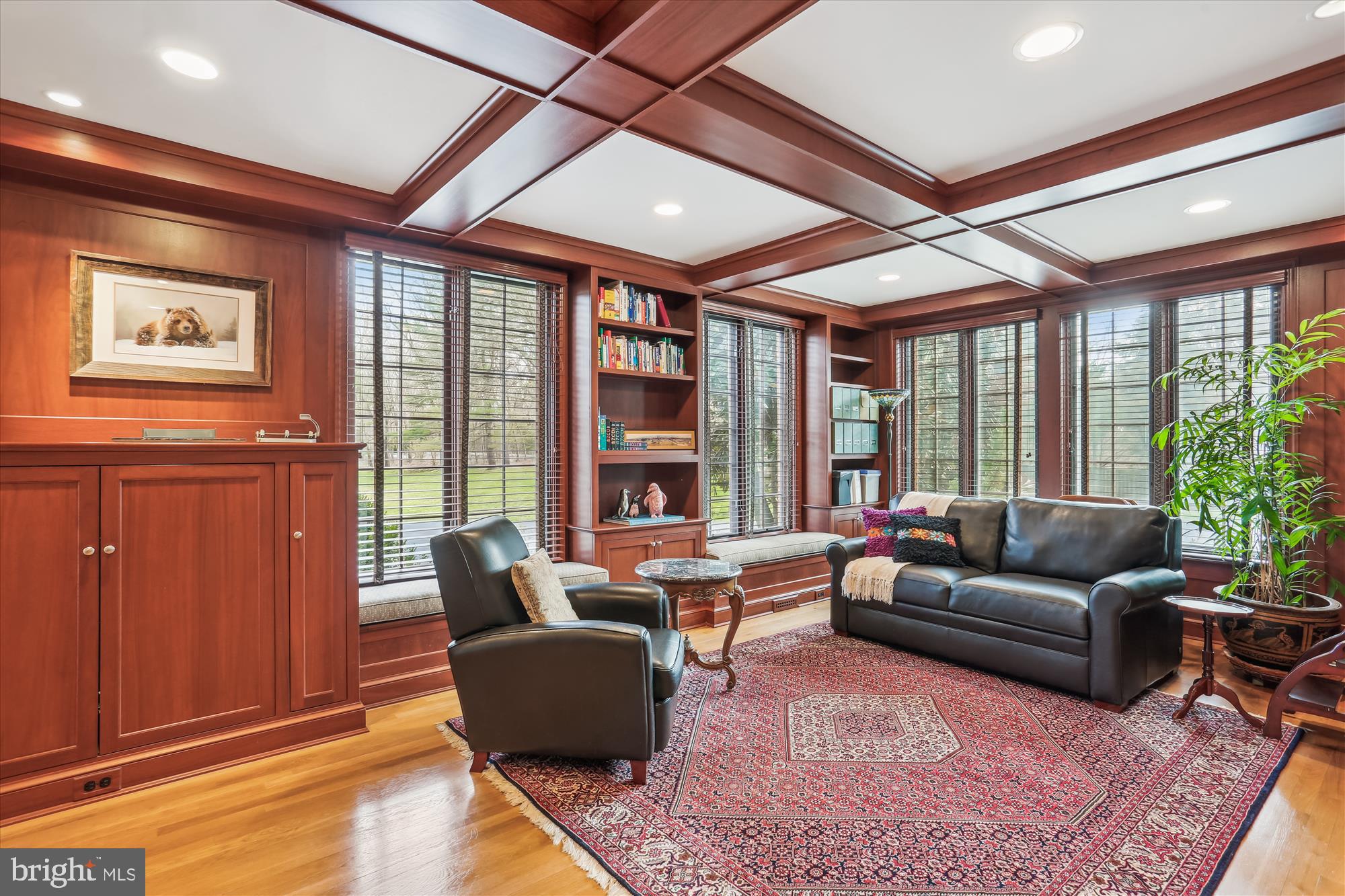 SADDLE RIDGE - Residential