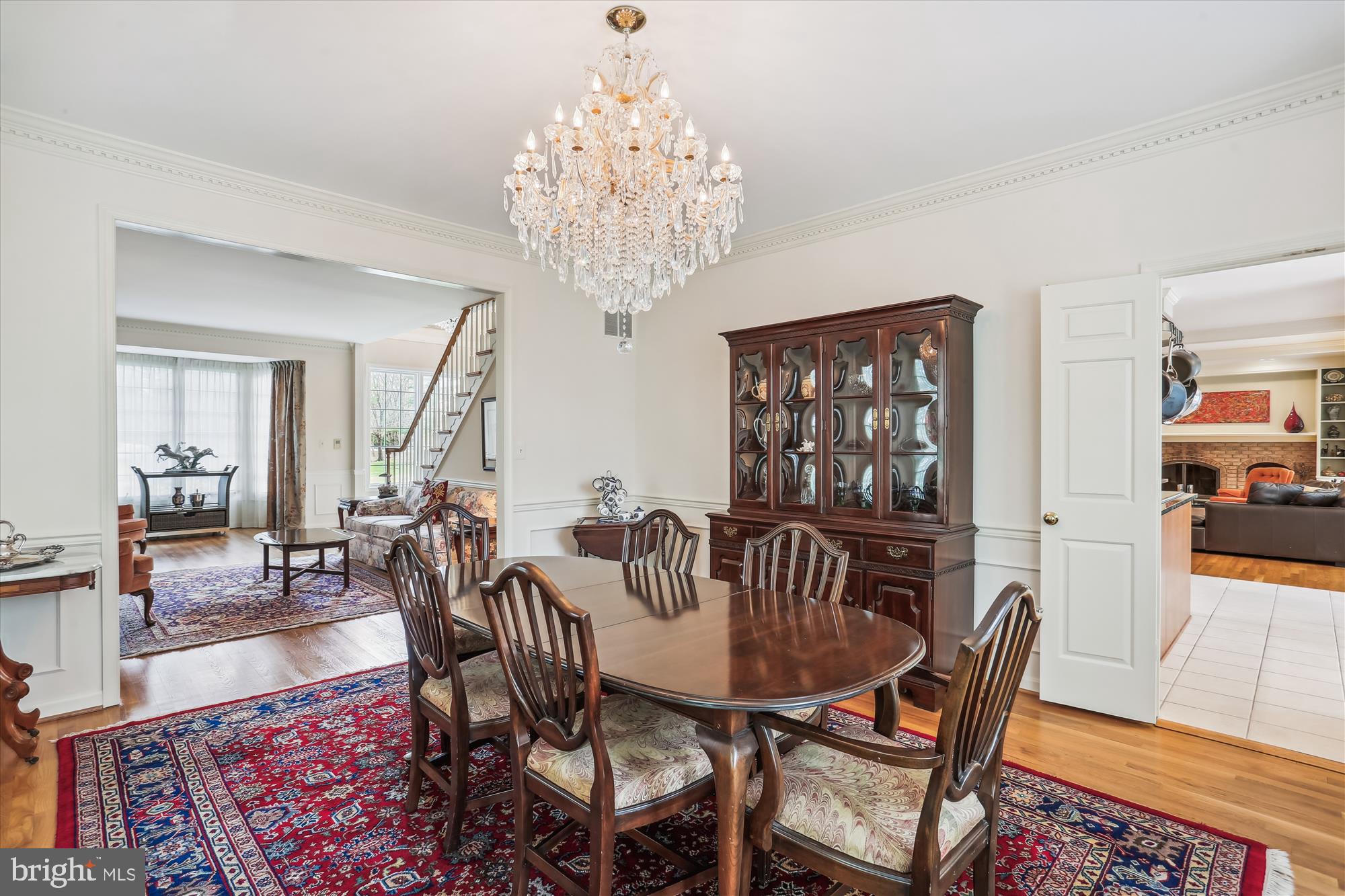 SADDLE RIDGE - Residential