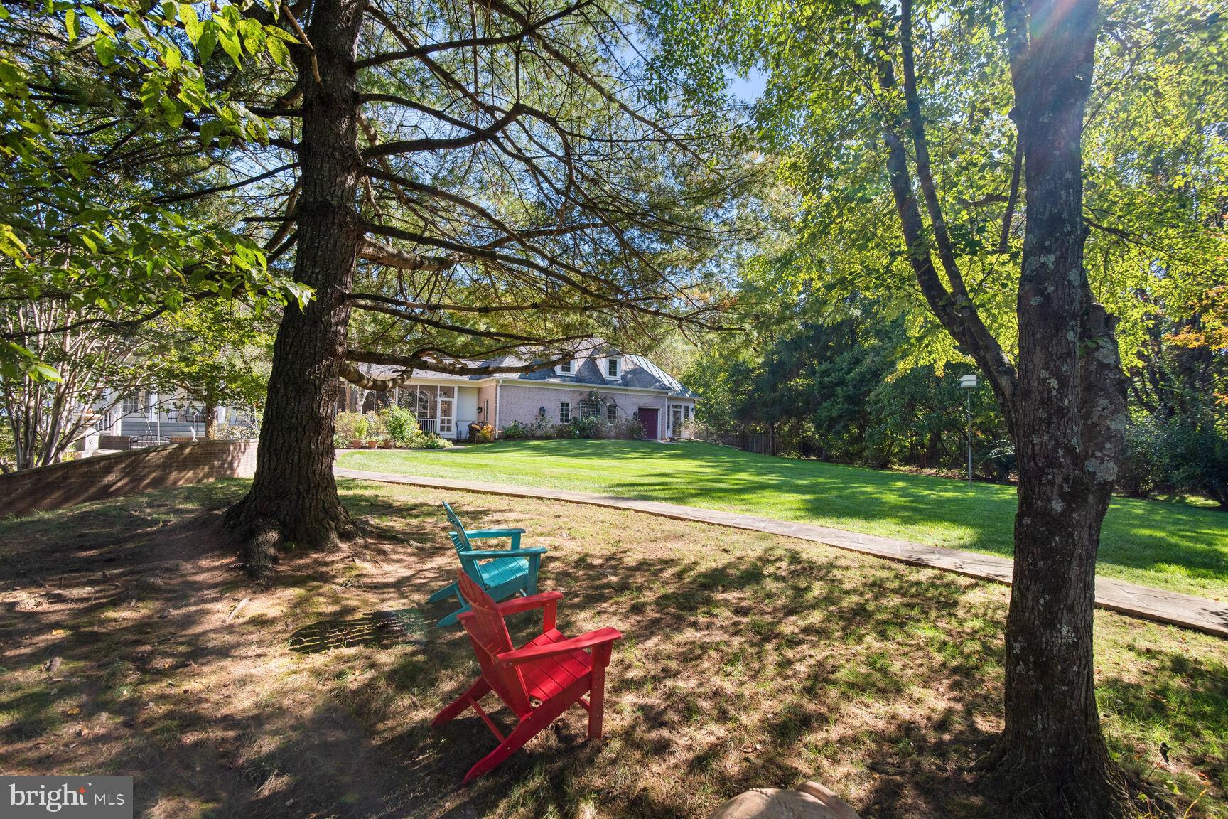 SADDLE RIDGE - Residential