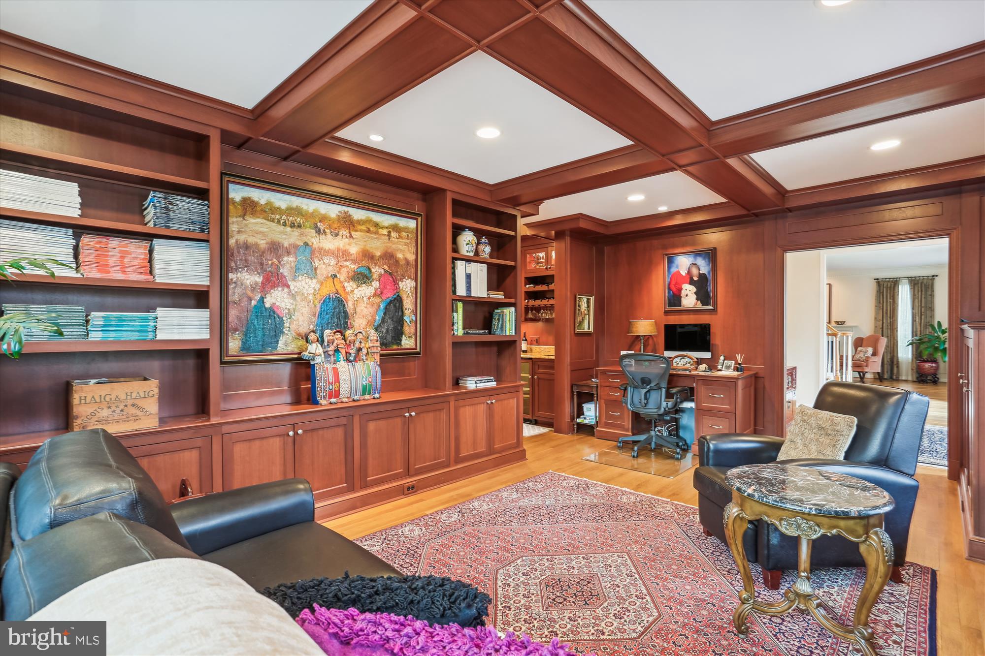 SADDLE RIDGE - Residential