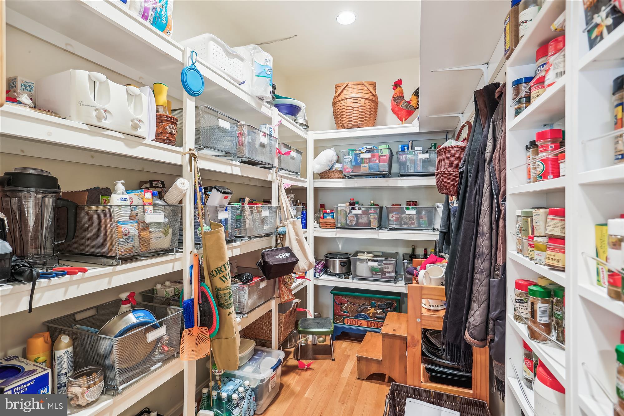 SADDLE RIDGE - Residential