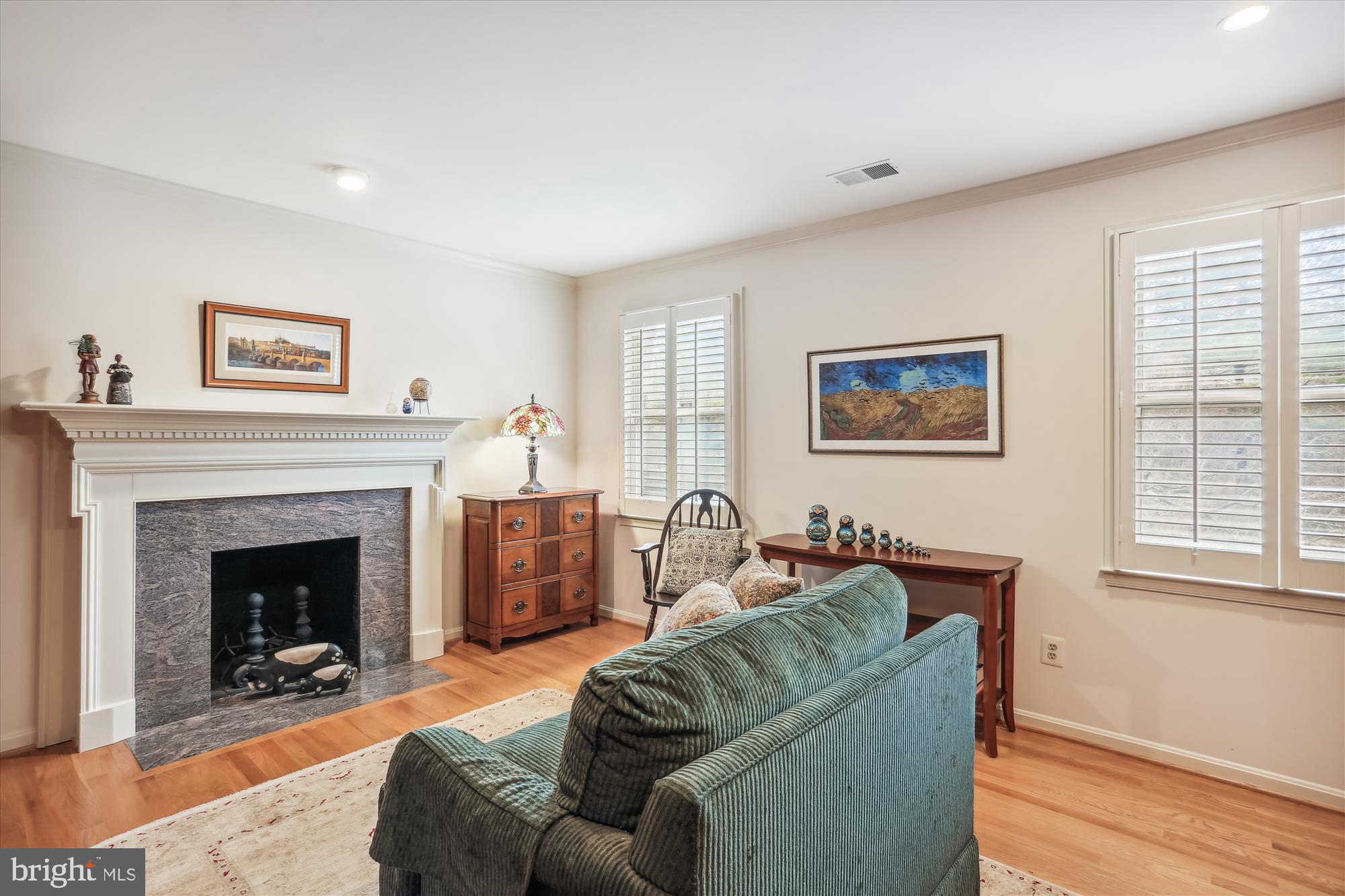 SADDLE RIDGE - Residential