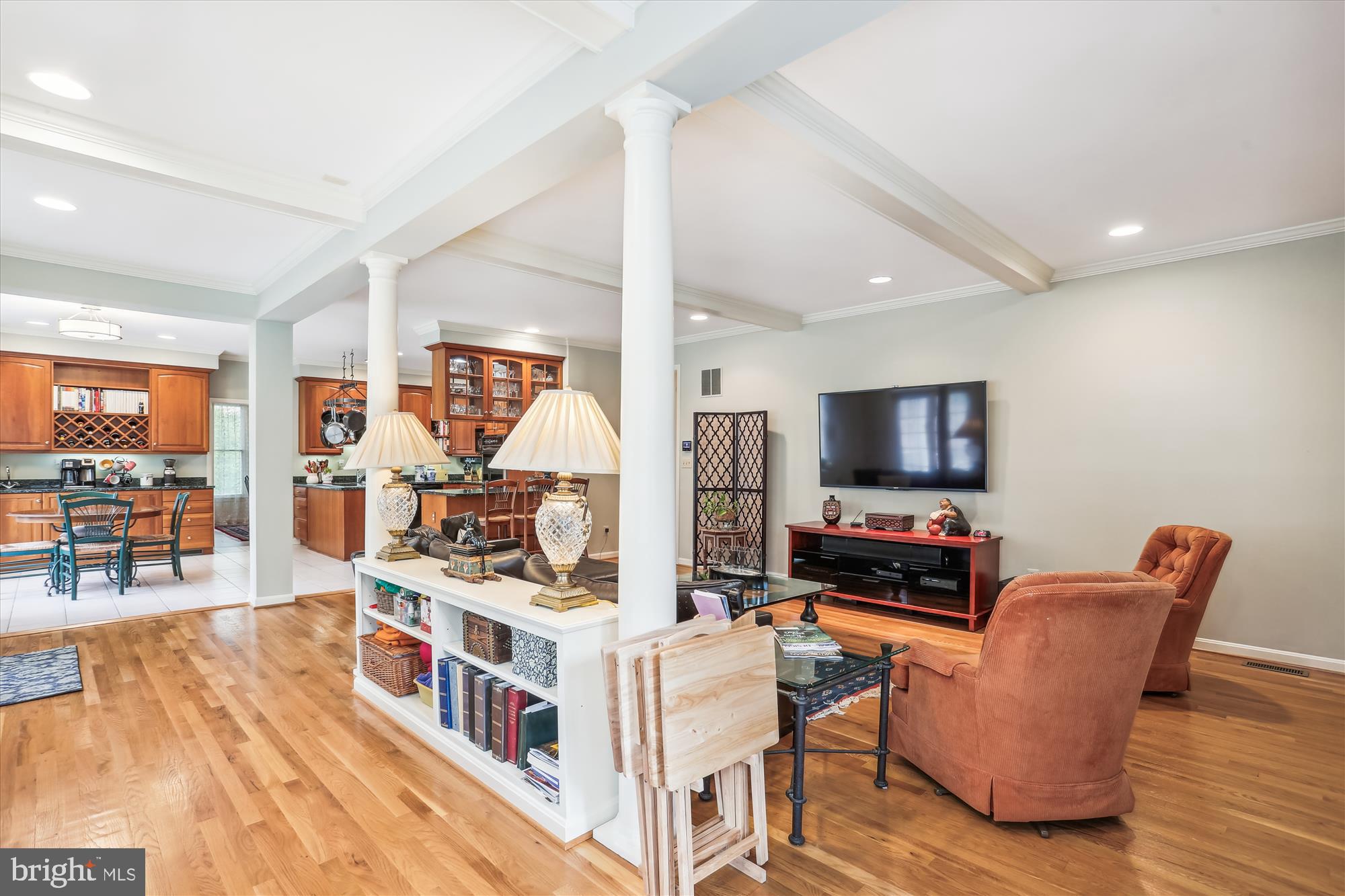 SADDLE RIDGE - Residential