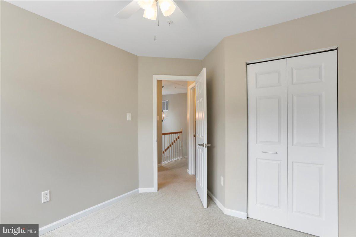 RUSSETT - Residential